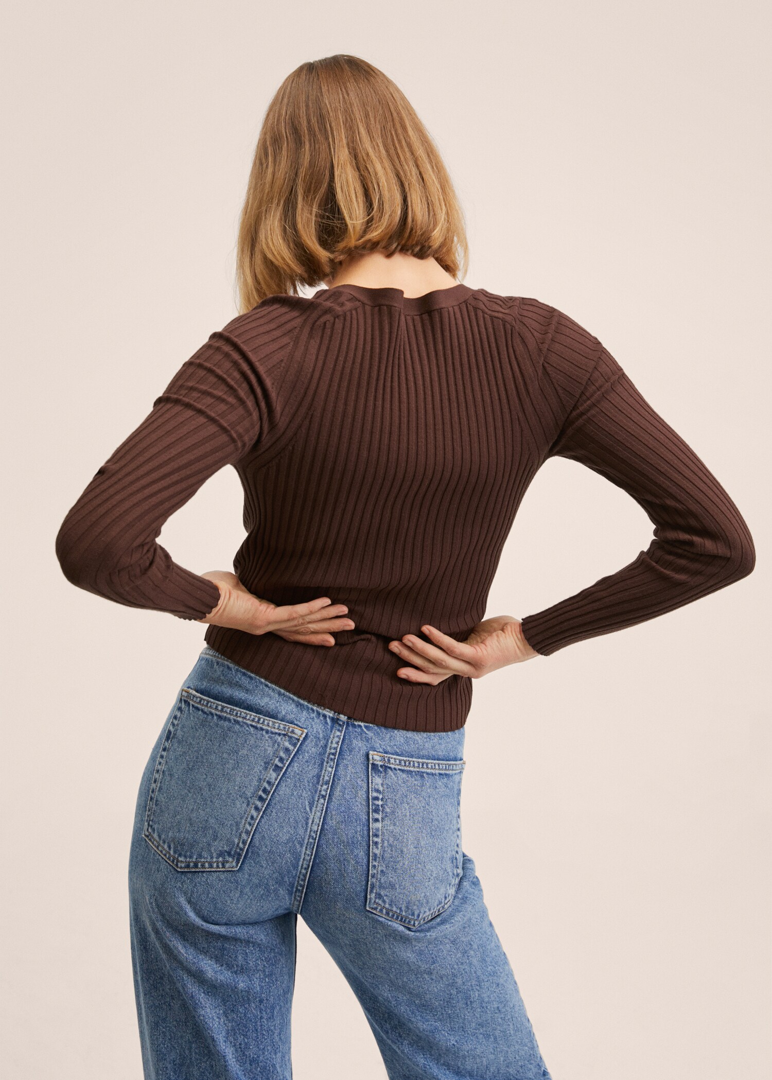 Ribbed knit cardigan - Reverse of the article