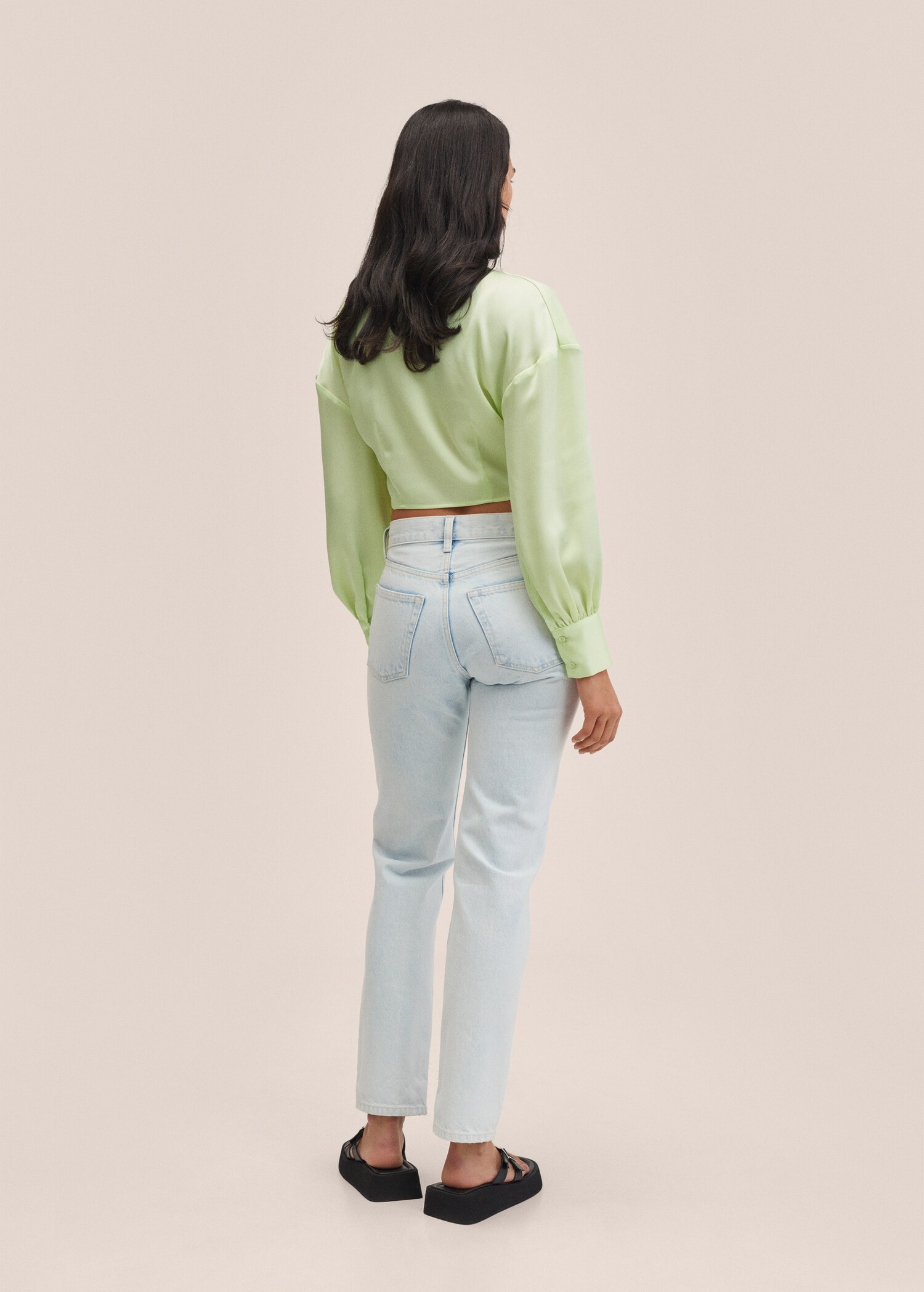 Satin crop blouse - Reverse of the article