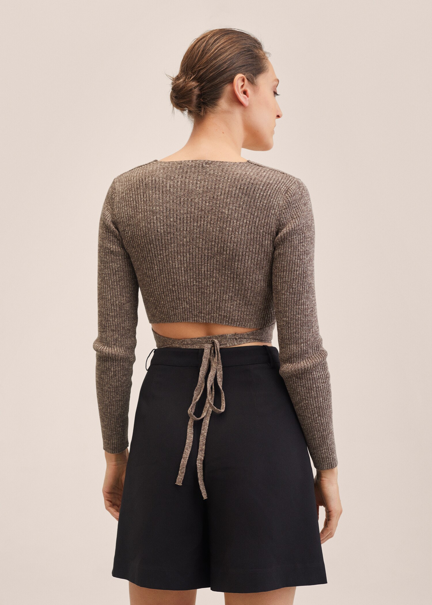 Wrap cable knit cardigan - Reverse of the article