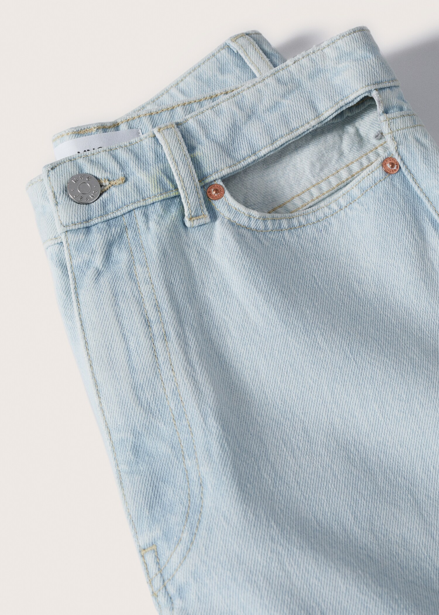 Wideleg-Jeans mit hohem Bund - Detail des Artikels 8