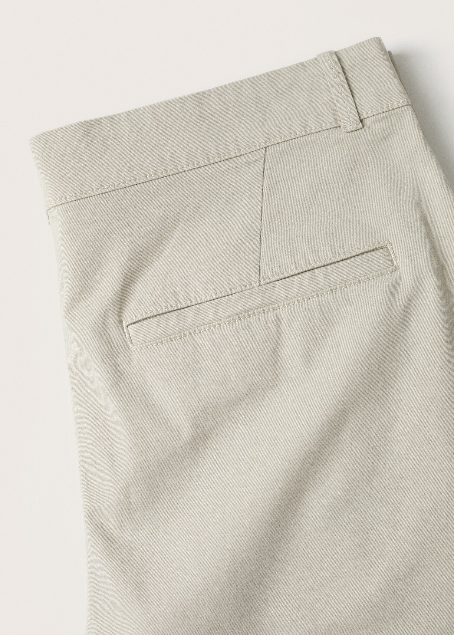 Slim-fit chino cotton bermuda shorts - Details of the article 8