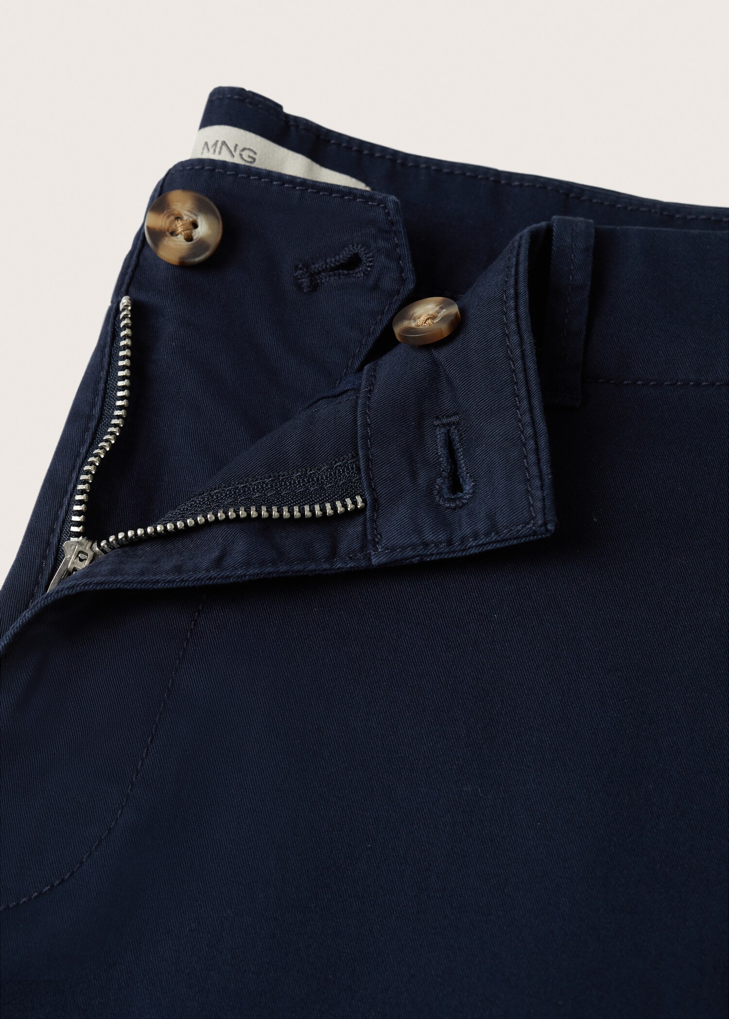 Slim-fit chino cotton bermuda shorts - Details of the article 8
