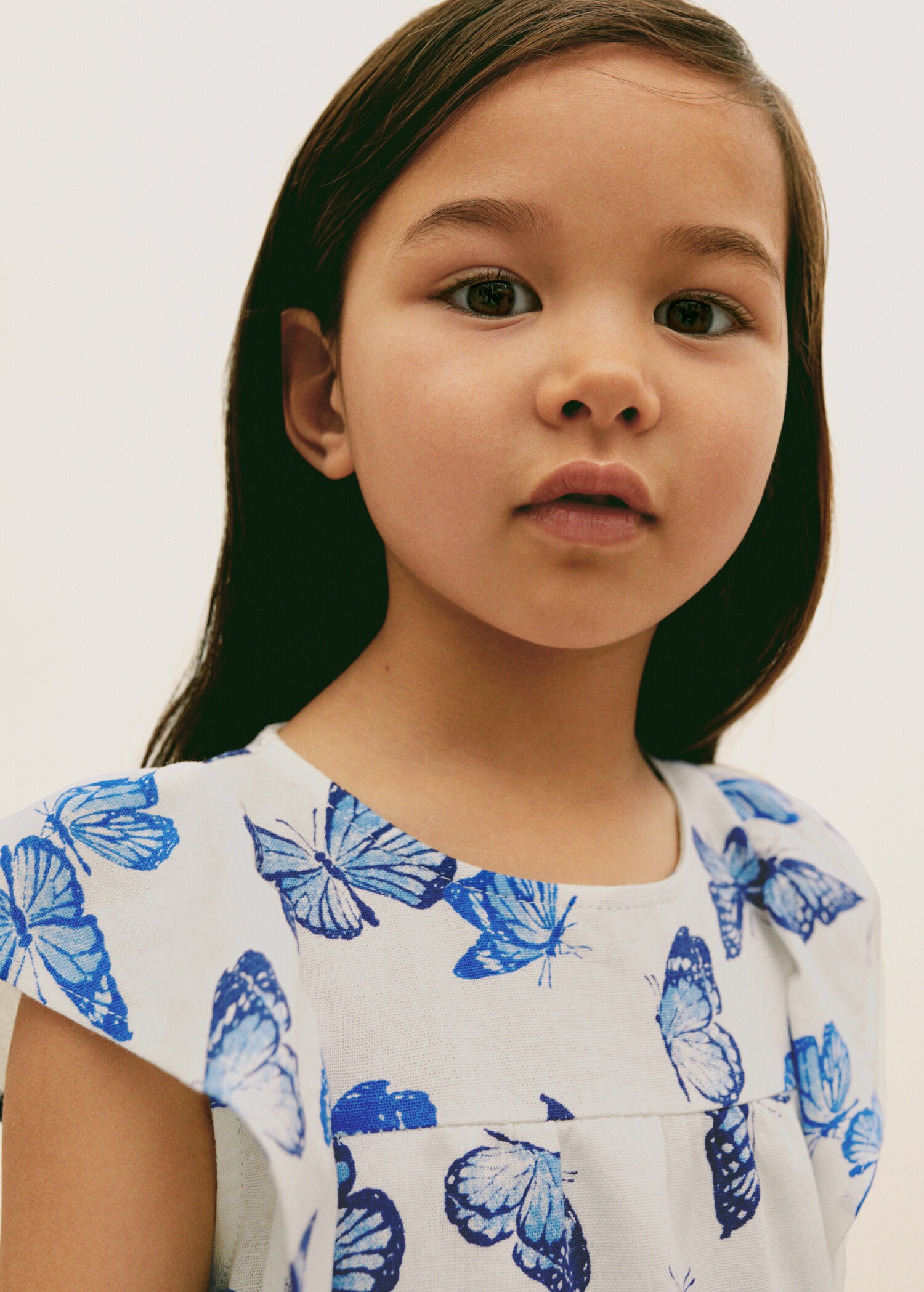 Linen dress with butterflies - Details of the article 6