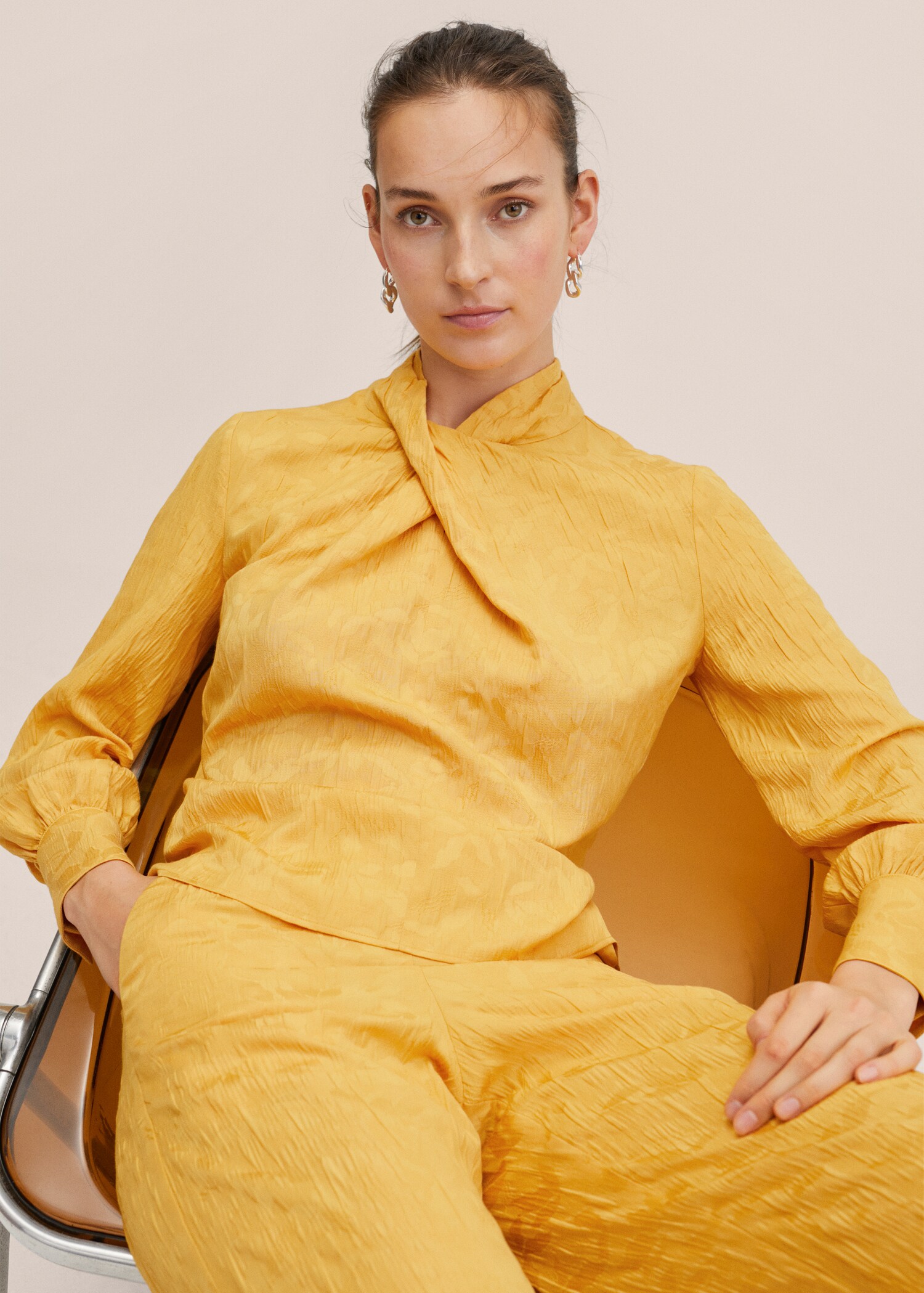 Blusa fluida nudo - Detalle del artículo 3