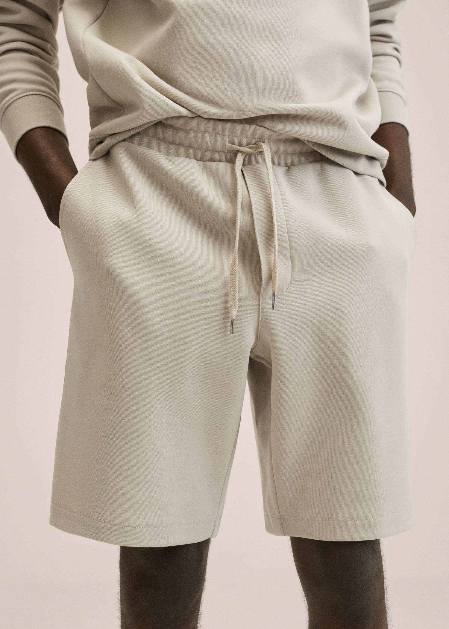 Jogger cotton Bermuda short - Details of the article 1