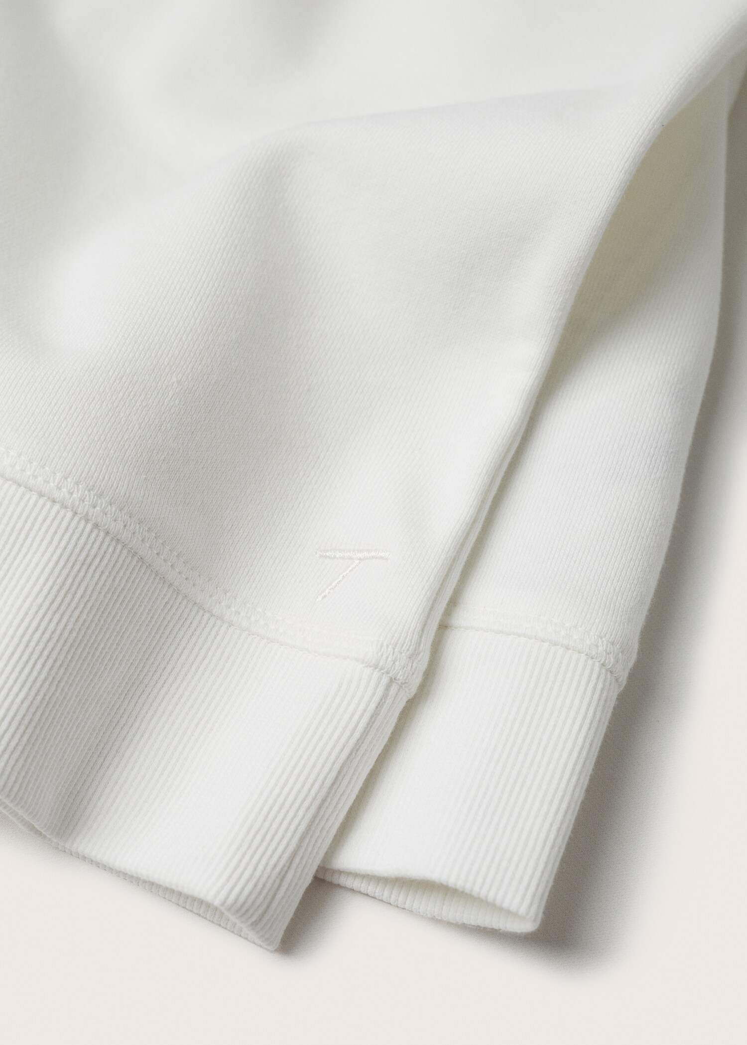 Bawełniana bluza oversize - Szczegóły artykułu 8