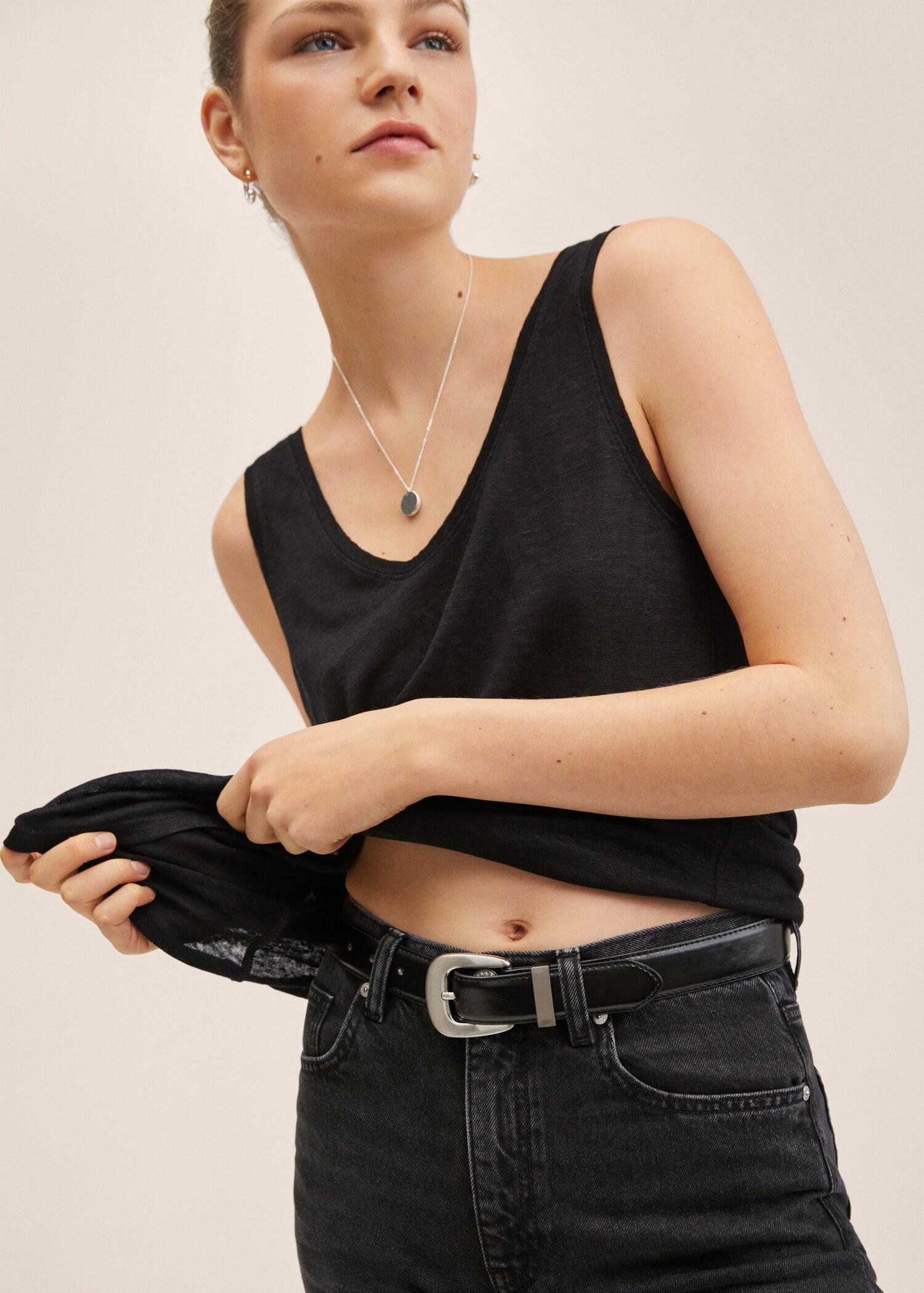 100% linen top - Details of the article 1