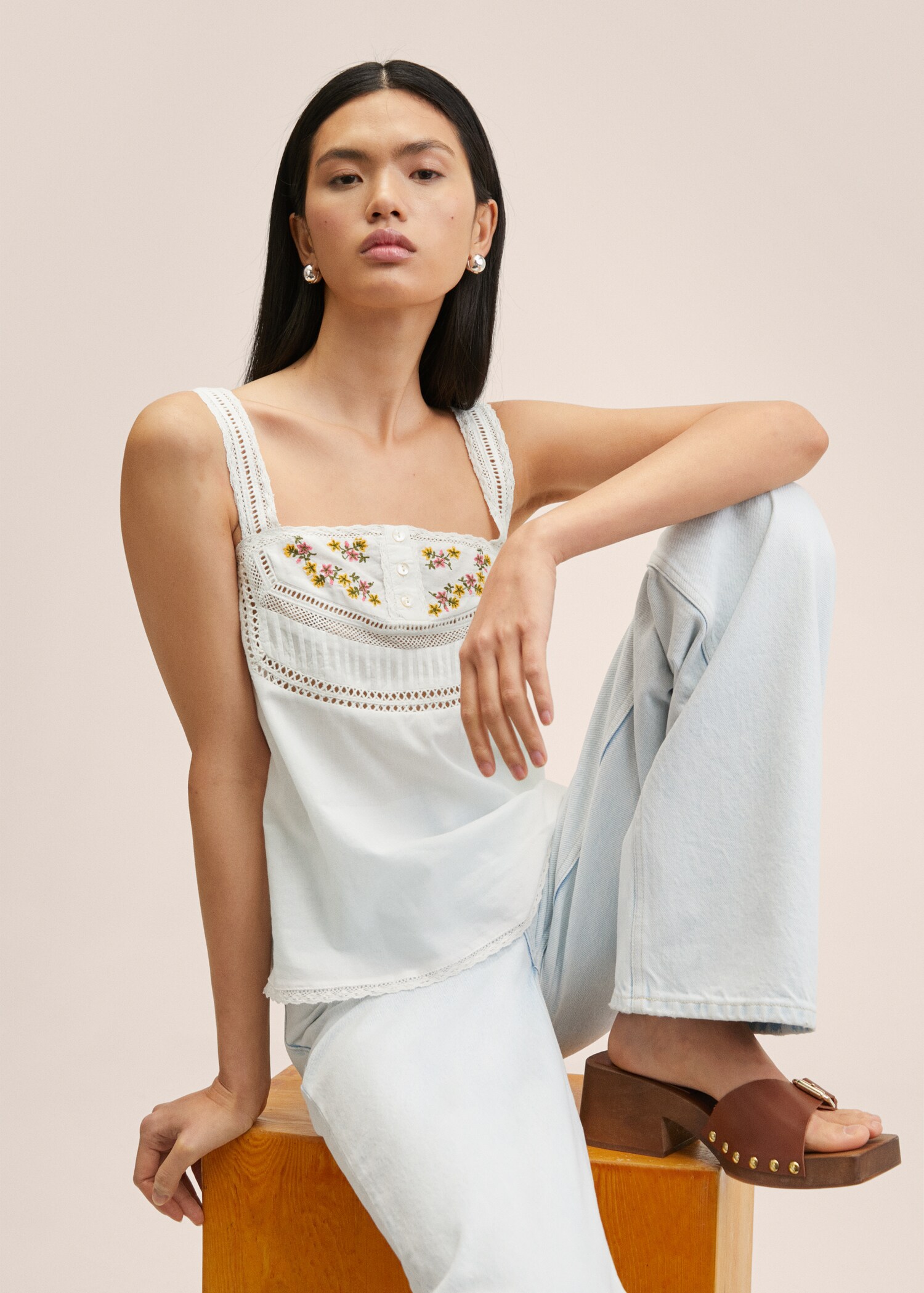 Embroidered cotton top - Details of the article 2