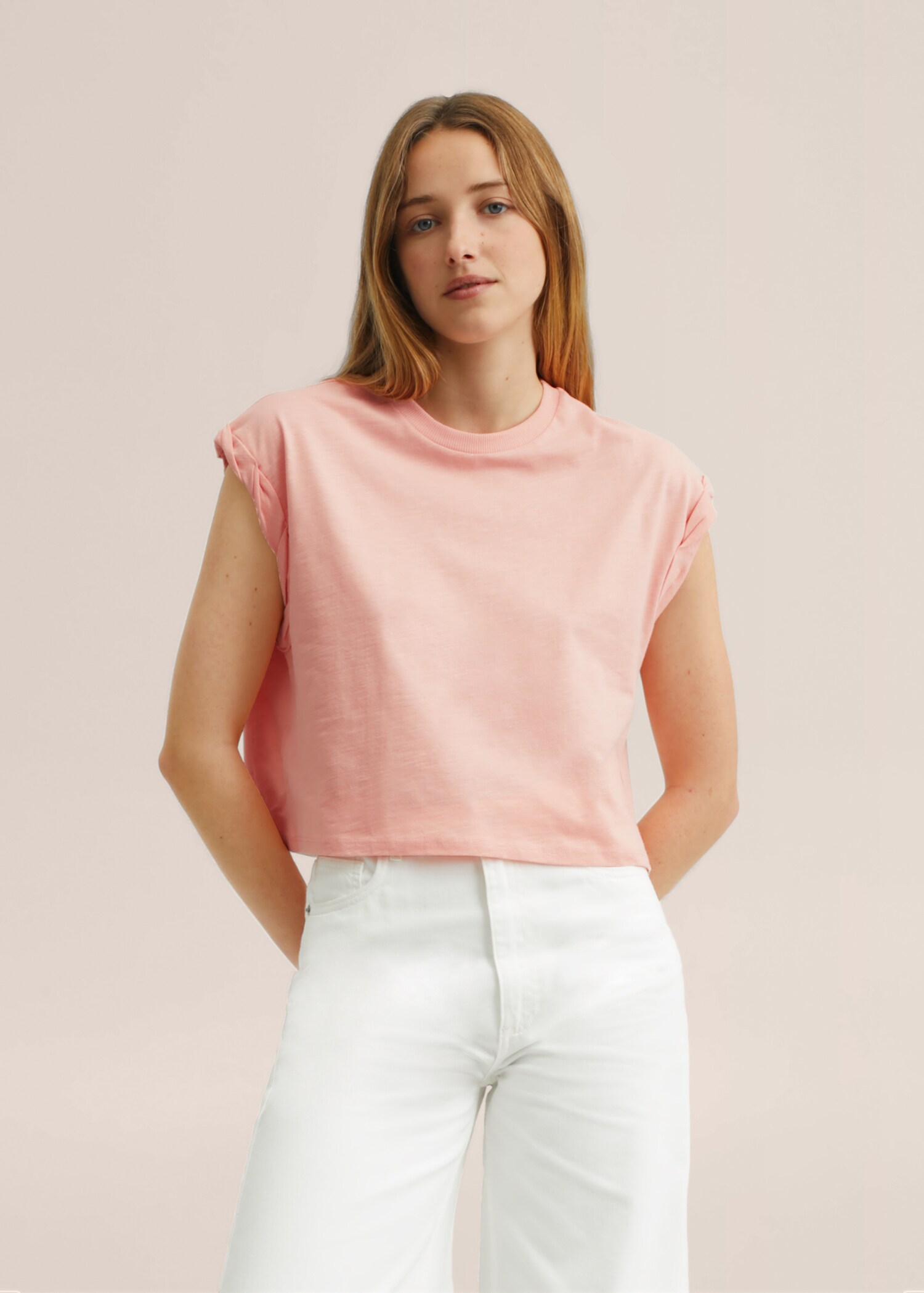 Cotton sleeveless t-shirt - Details of the article 2