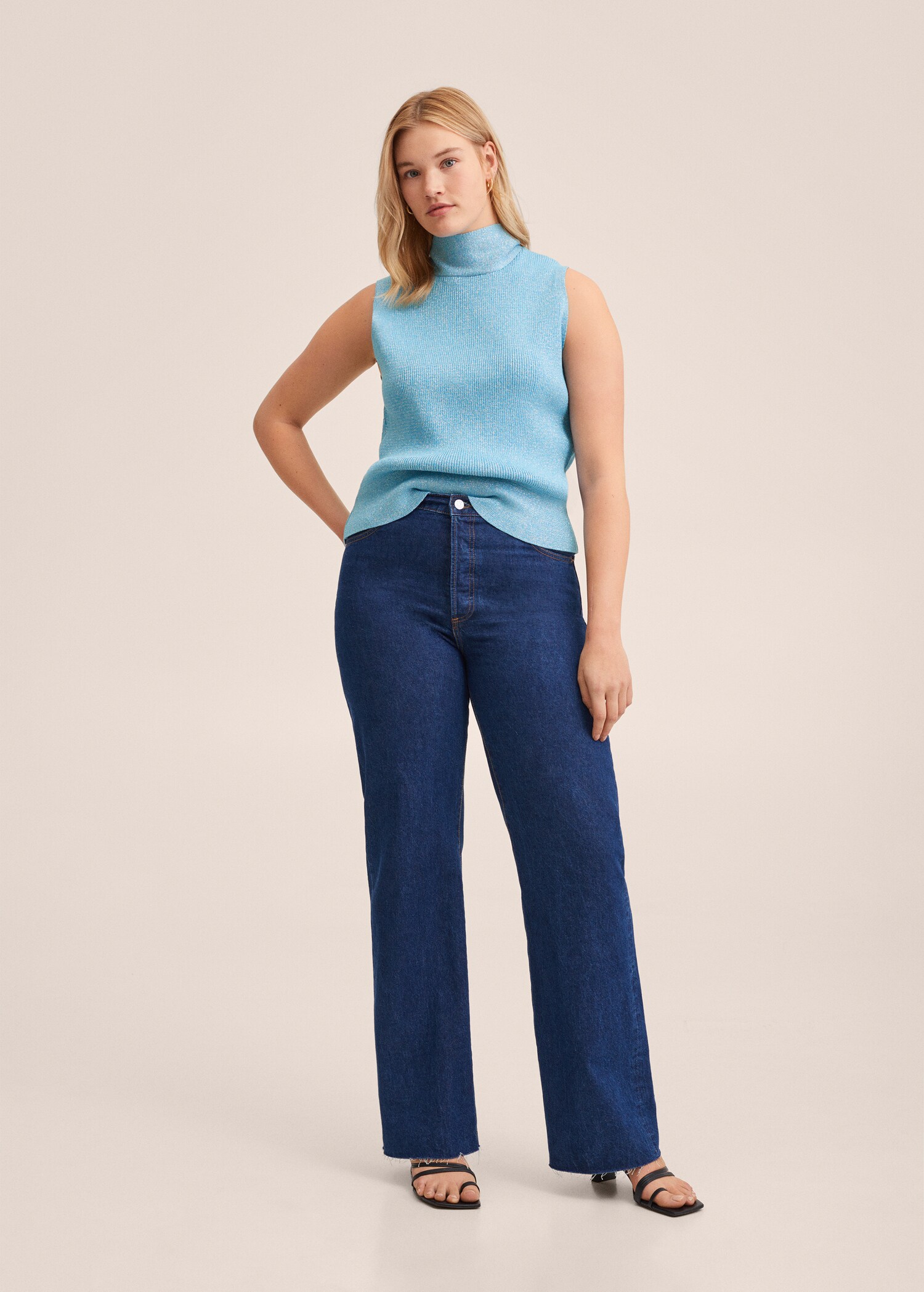 Top din tricot lurex - Detaliu al articolului 3