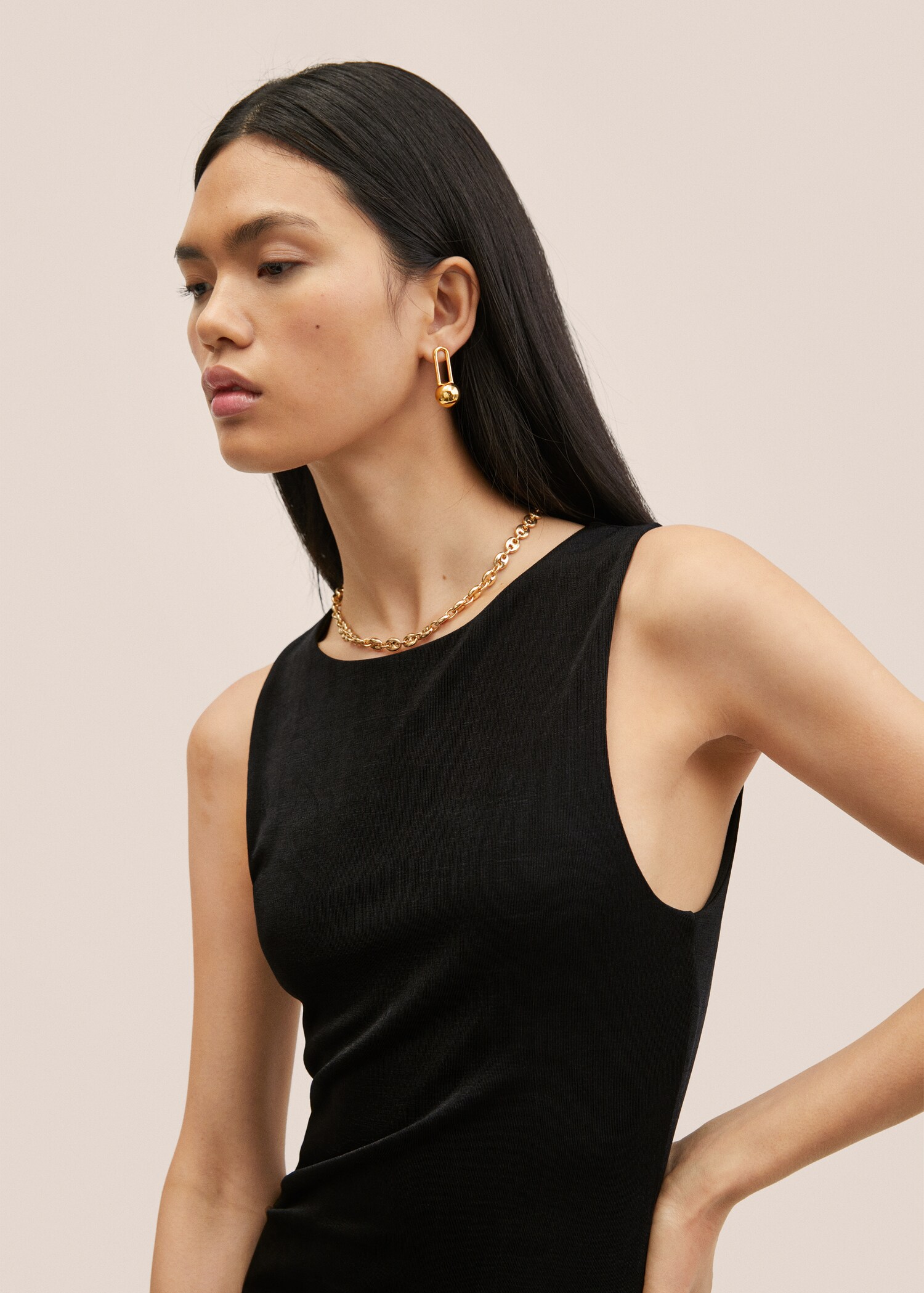 Robe à détail froncé - Détail de l'article 1