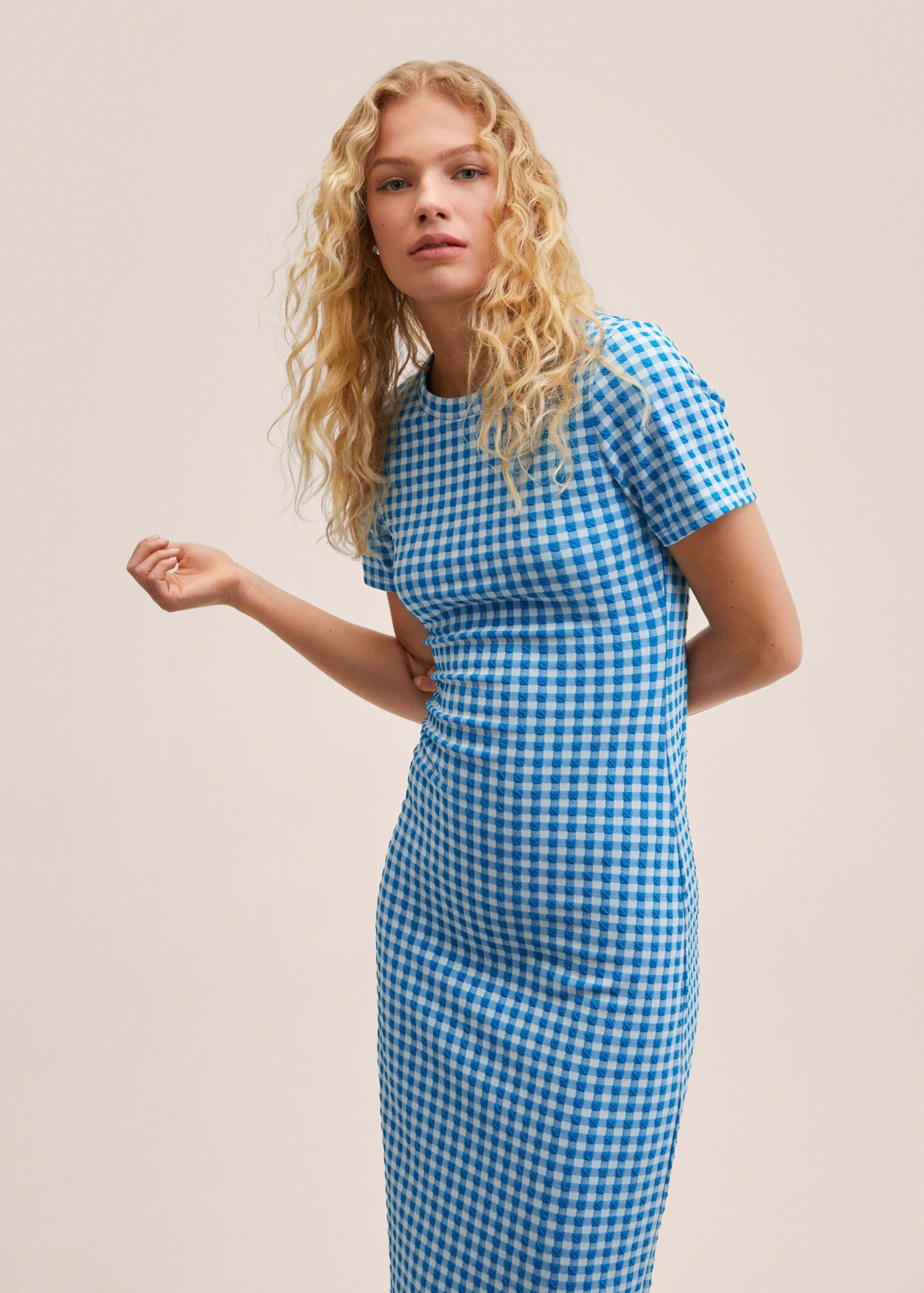 Vestido cuadros vichy - Plano medio