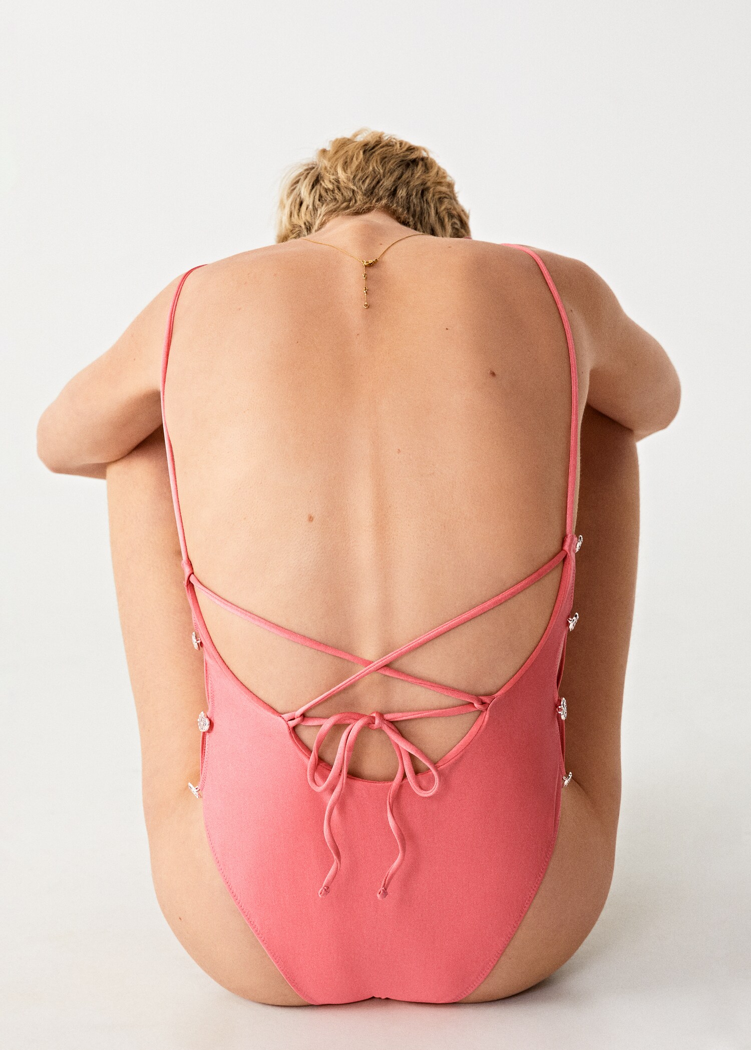 Swimming trunks openings  - Reverse of the article
