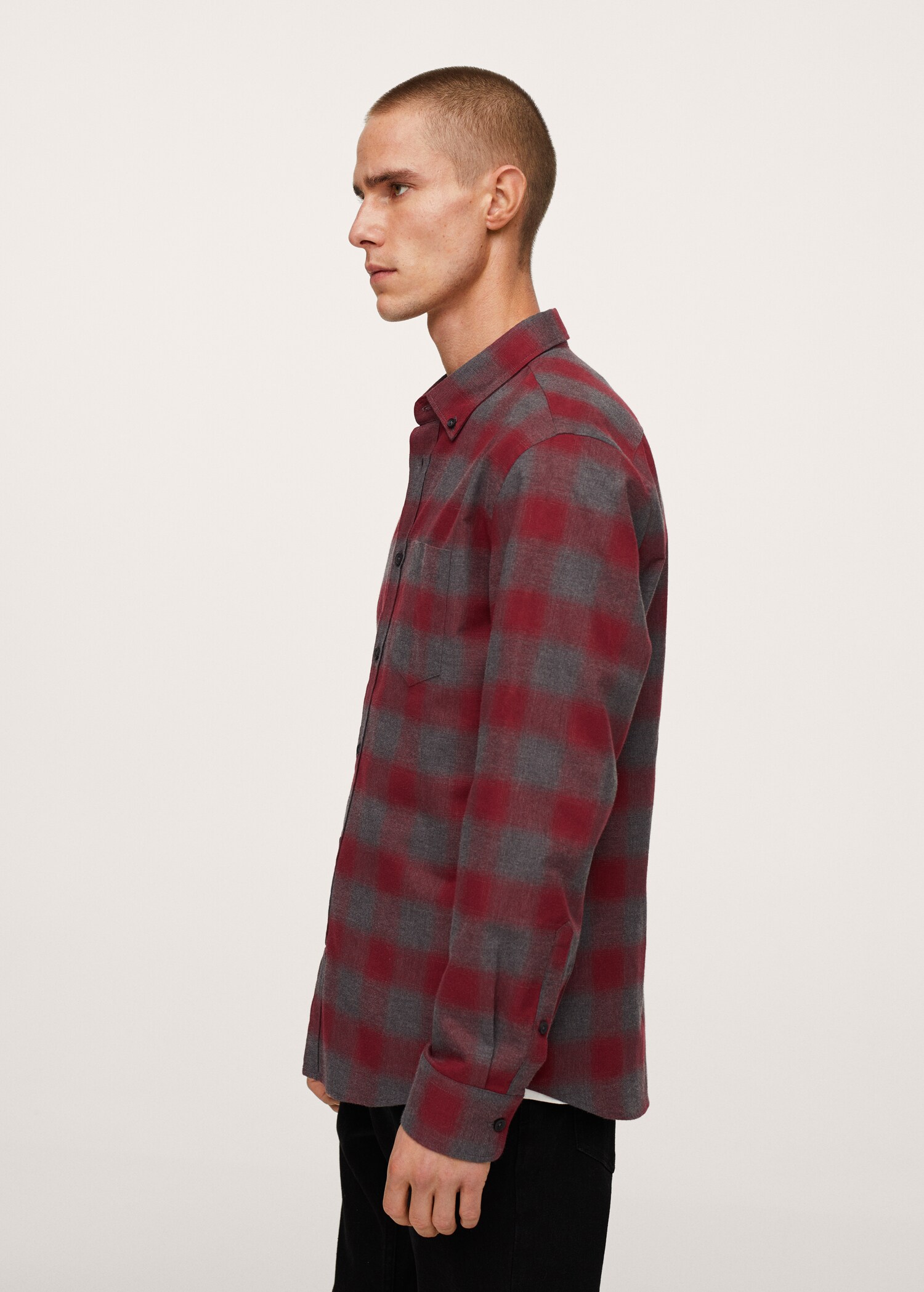 Checked flannel shirt - Details of the article 2