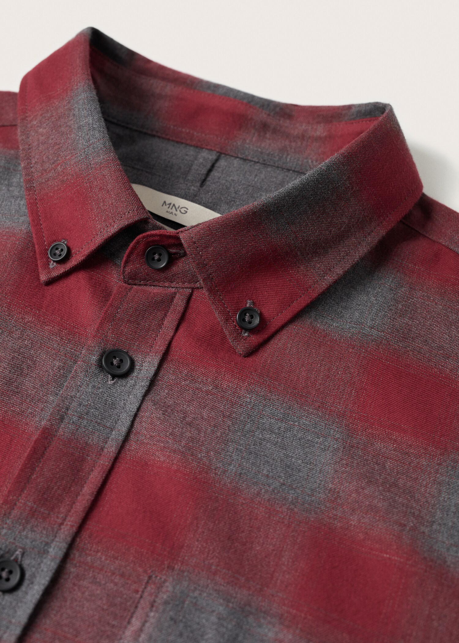 Checked flannel shirt - Details of the article 8