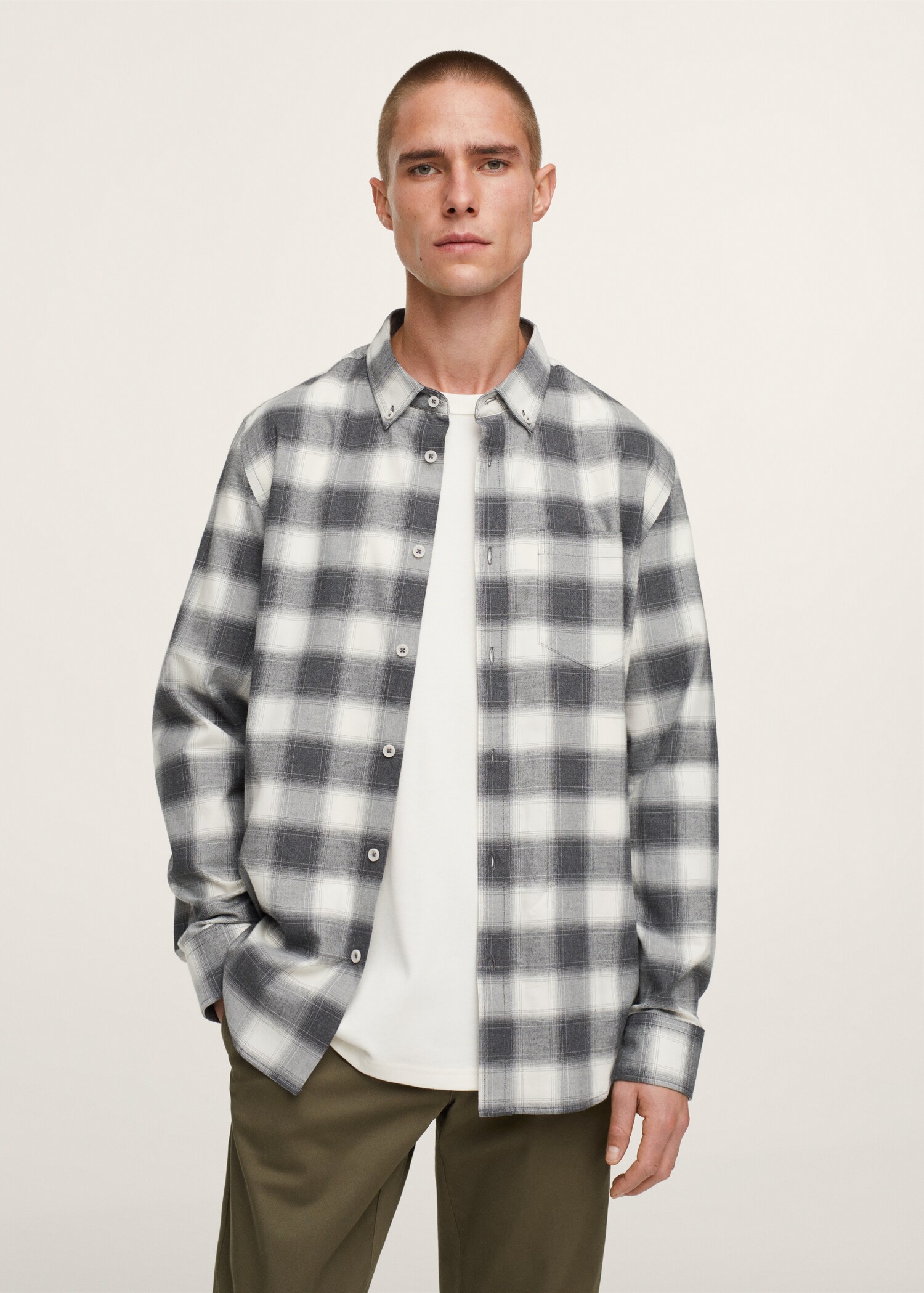Checked flannel shirt - Medium plane