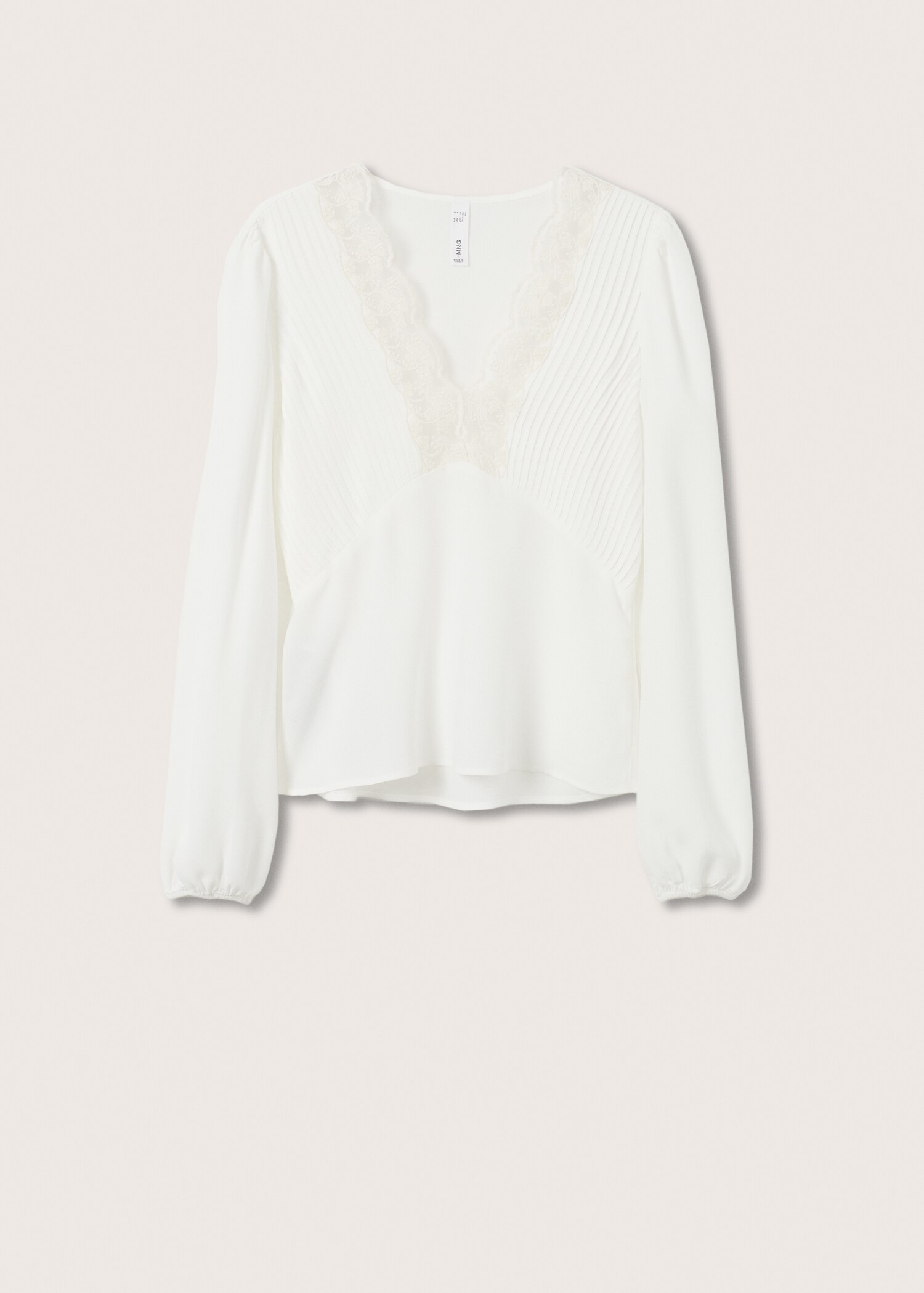 Embroidered details blouse - Article without model