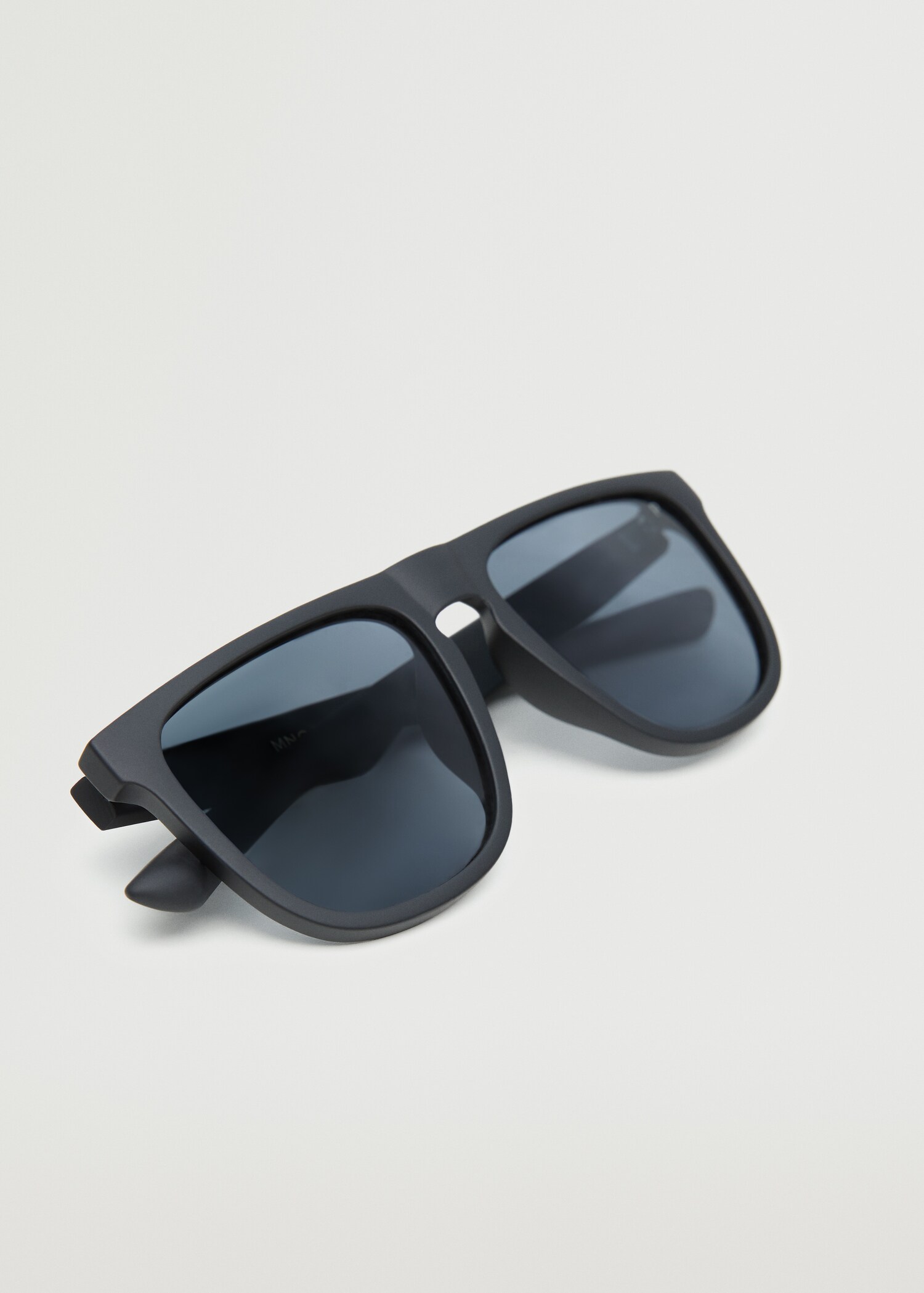 Polarised sunglasses - Details of the article 3