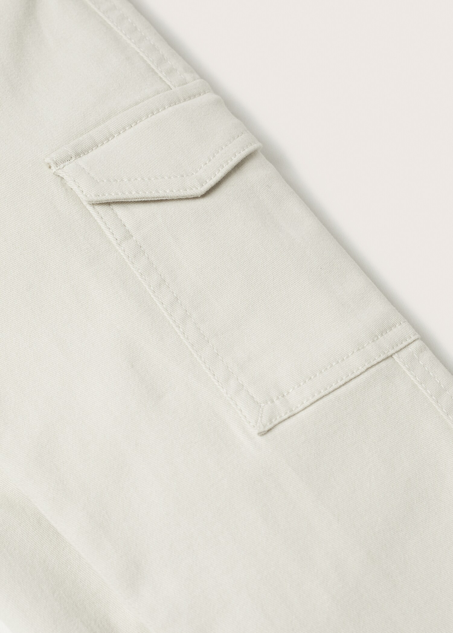 Cotton cargo trousers - Details of the article 8