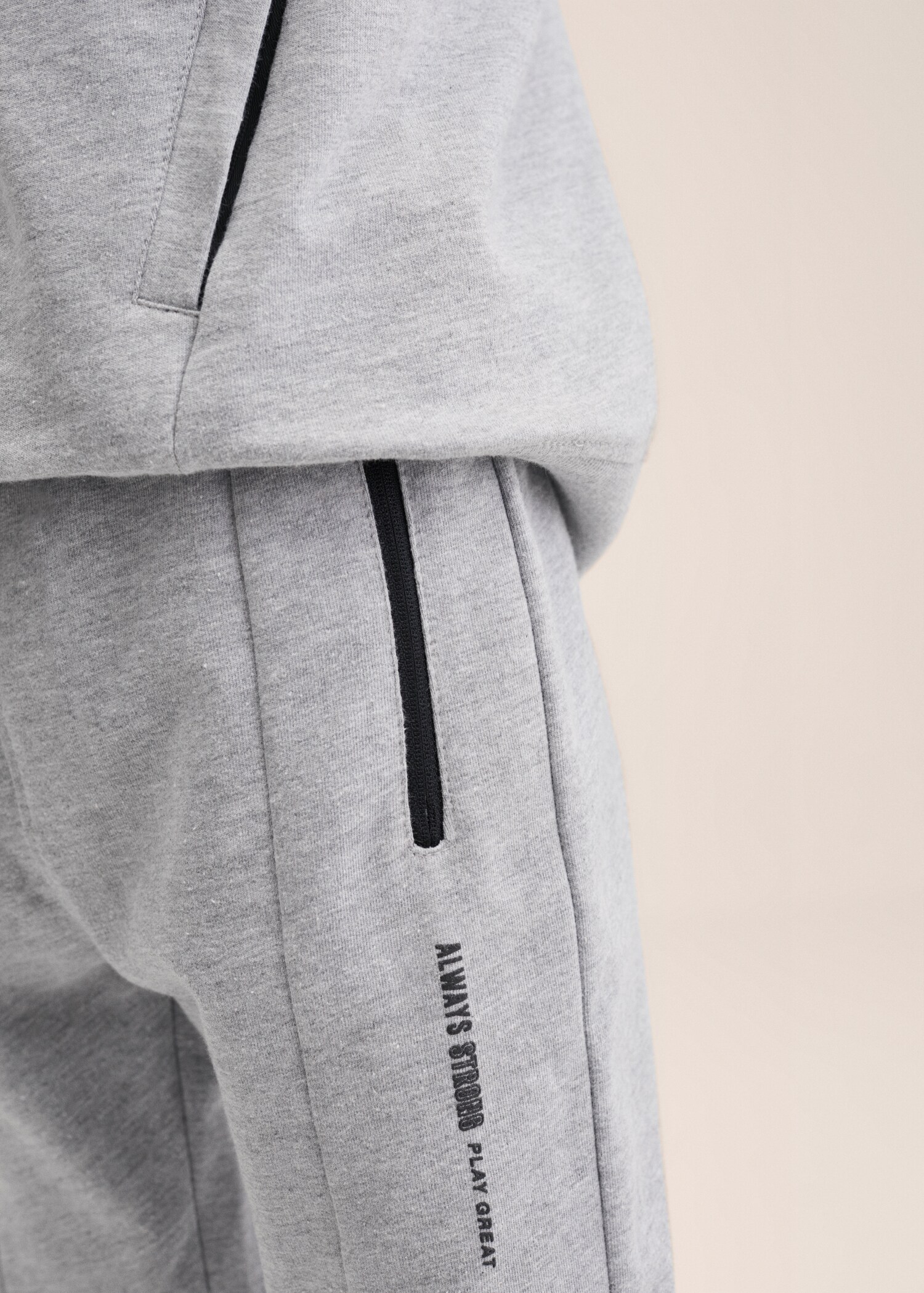Message jogger trousers - Details of the article 2