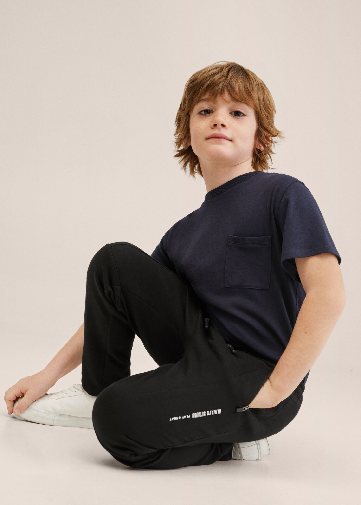 Message jogger trousers - Details of the article 2