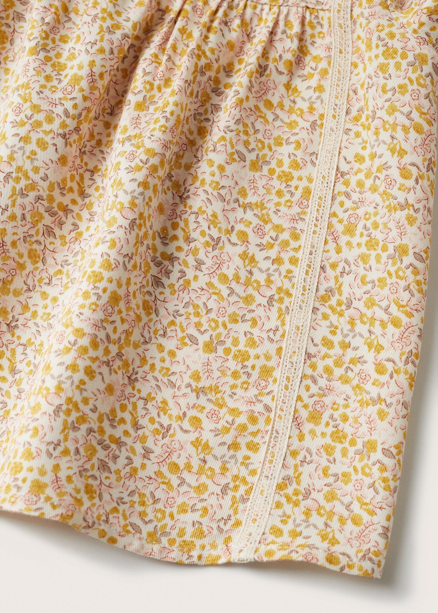 Bluse mit Blumenmuster - Detail des Artikels 8