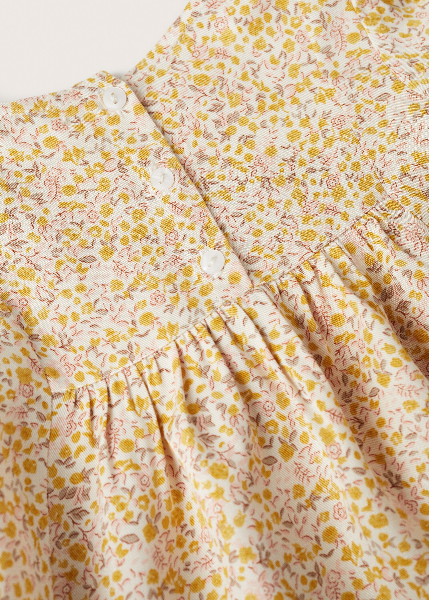 Bluse mit Blumenmuster - Detail des Artikels 9