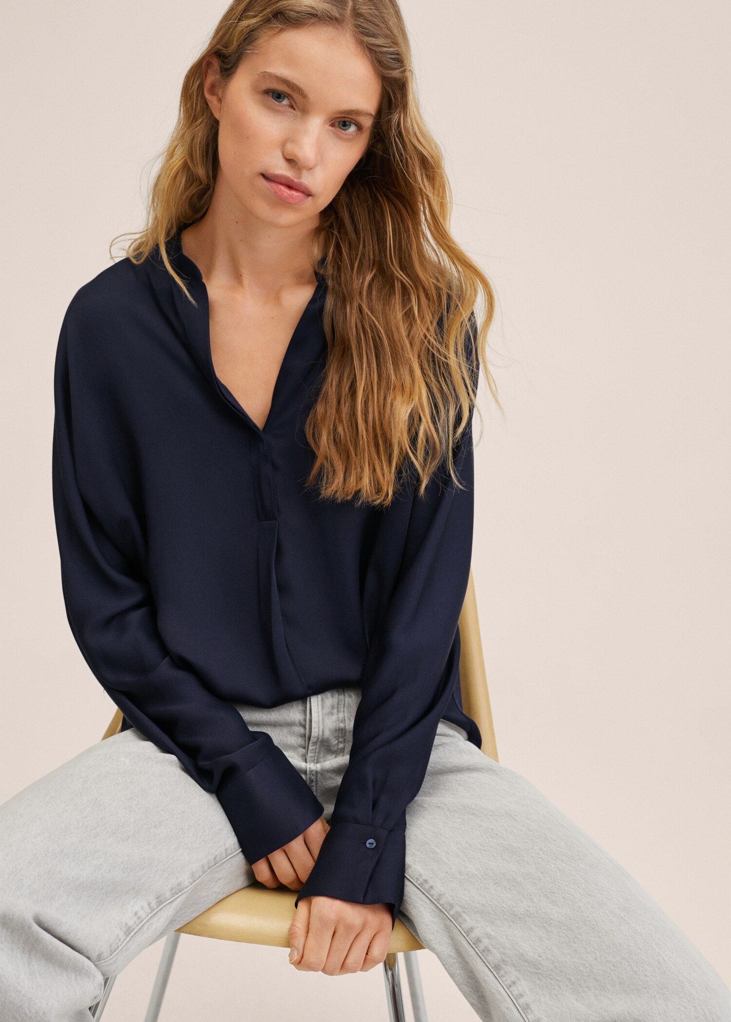 Blusa satinada oversize - Detalle del artículo 1