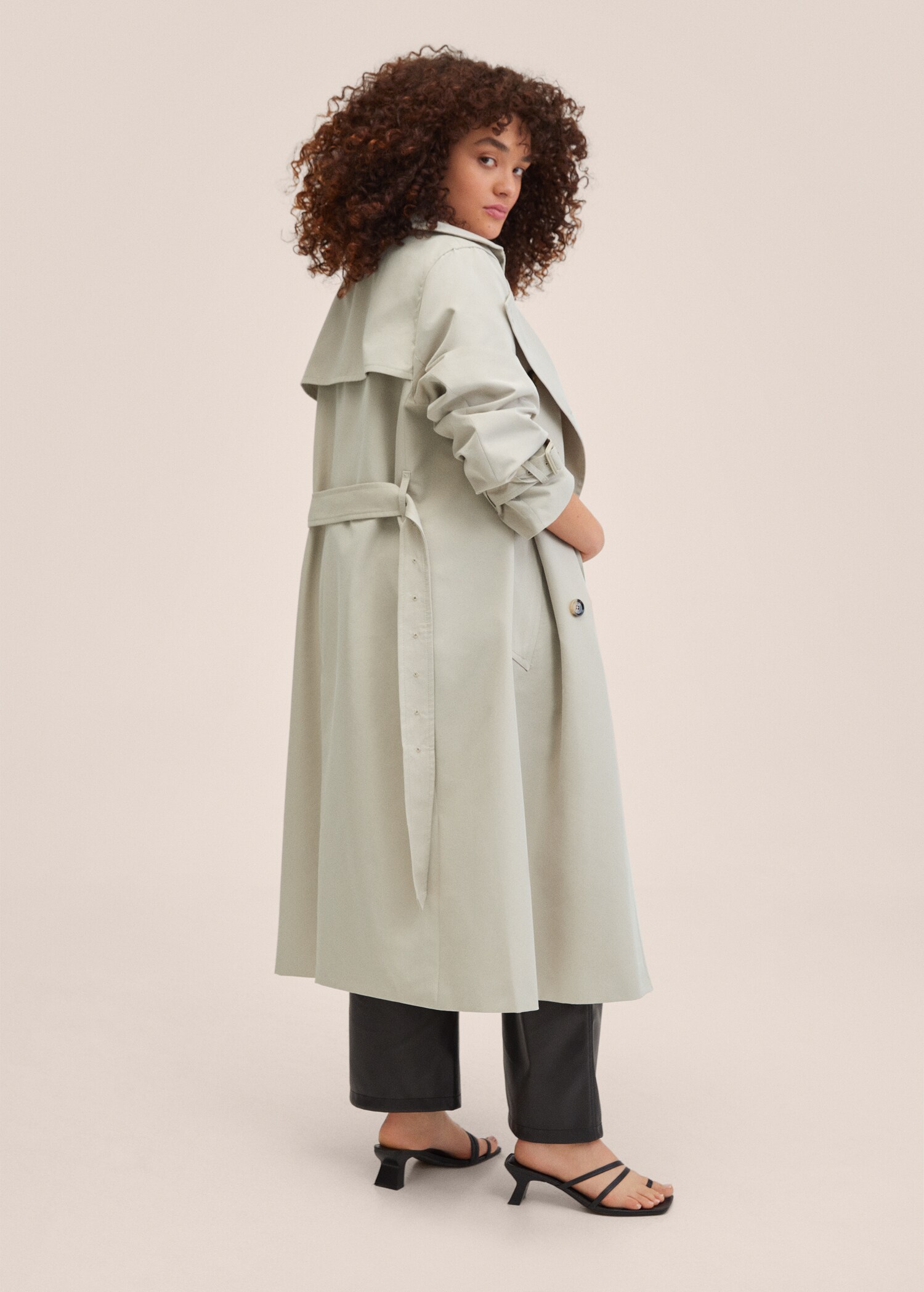 Double breasted trench - Details of the article 5