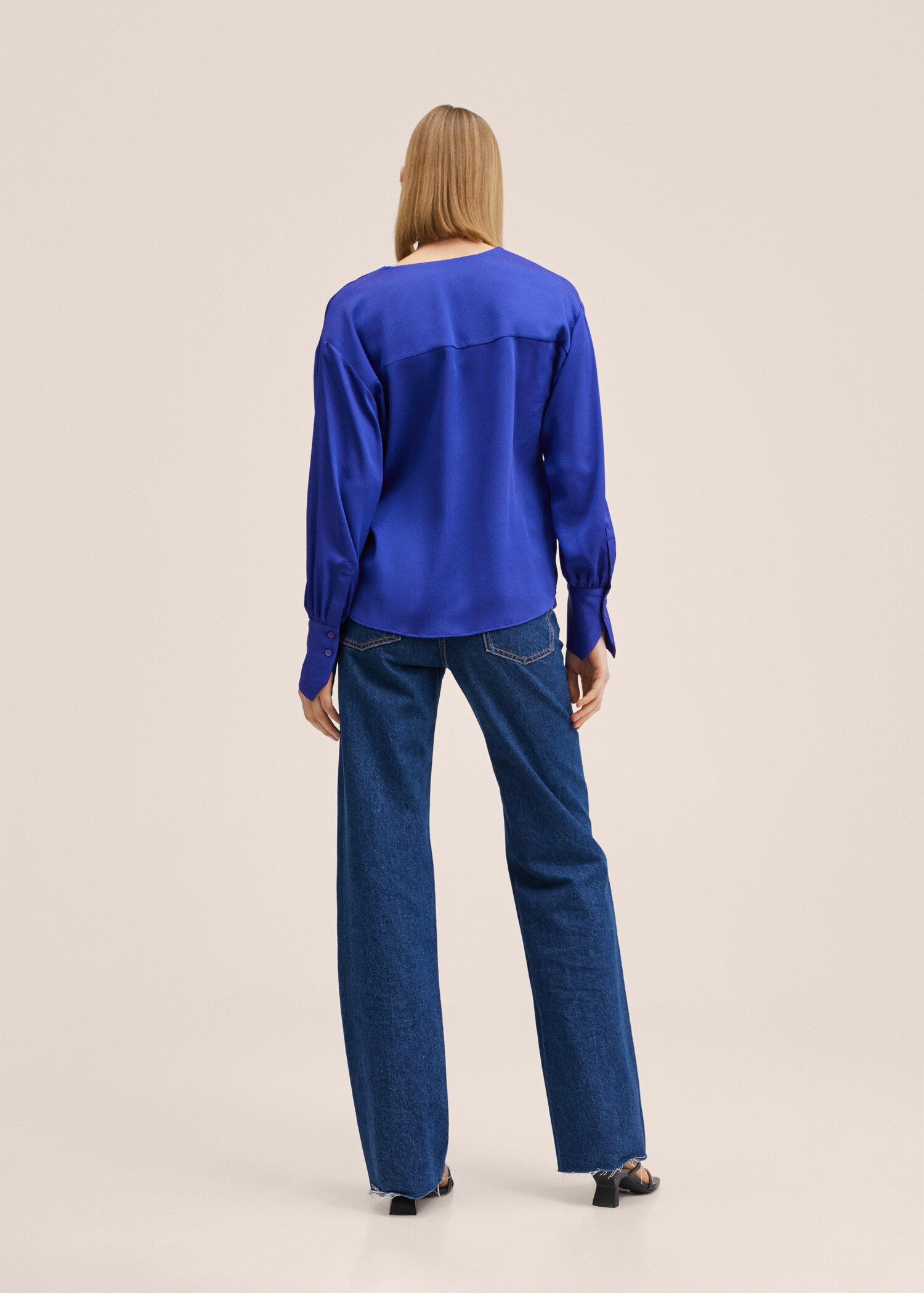 Satin finish flowy blouse - Reverse of the article