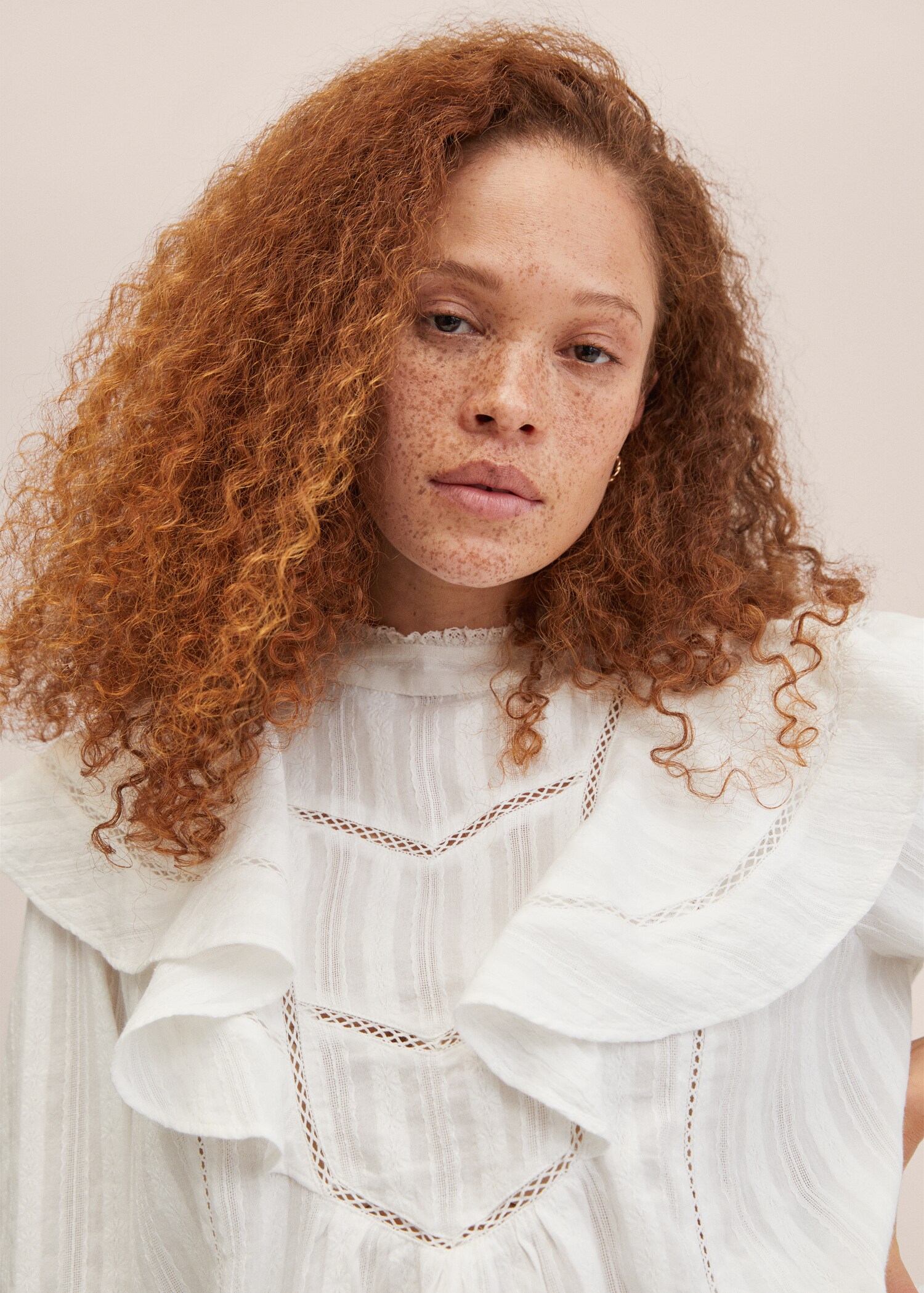 Ruffle cotton blouse - Details of the article 1