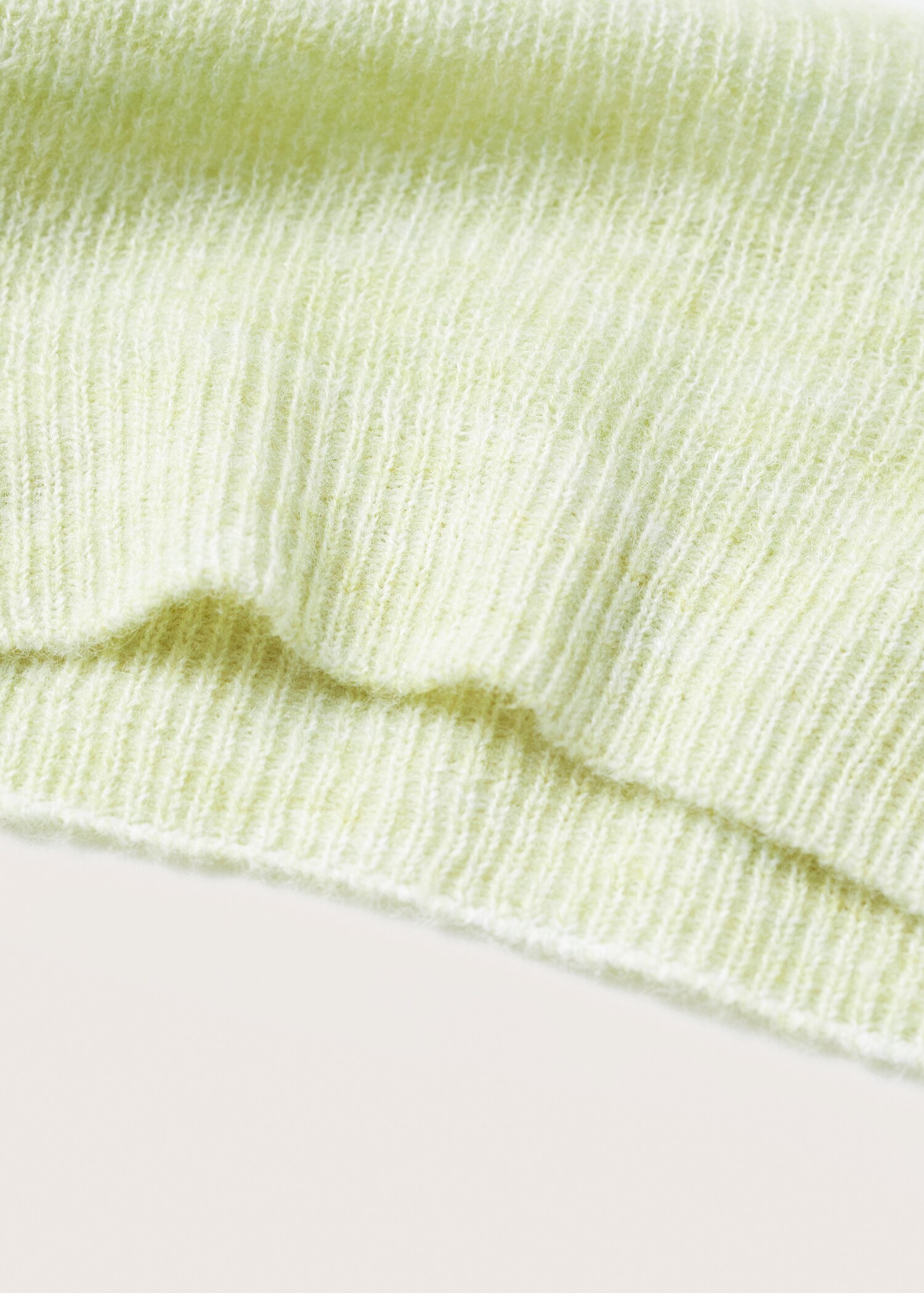 Knitted cropped top - Details of the article 8