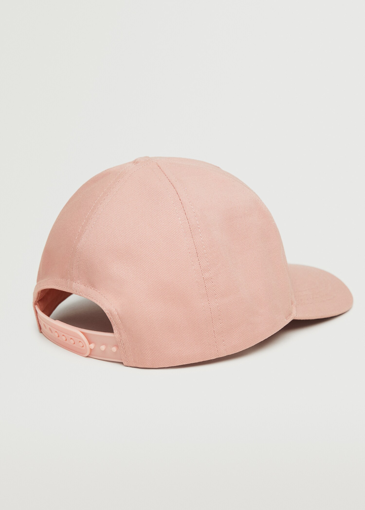 Gorra mensaje bordado - Plano medio