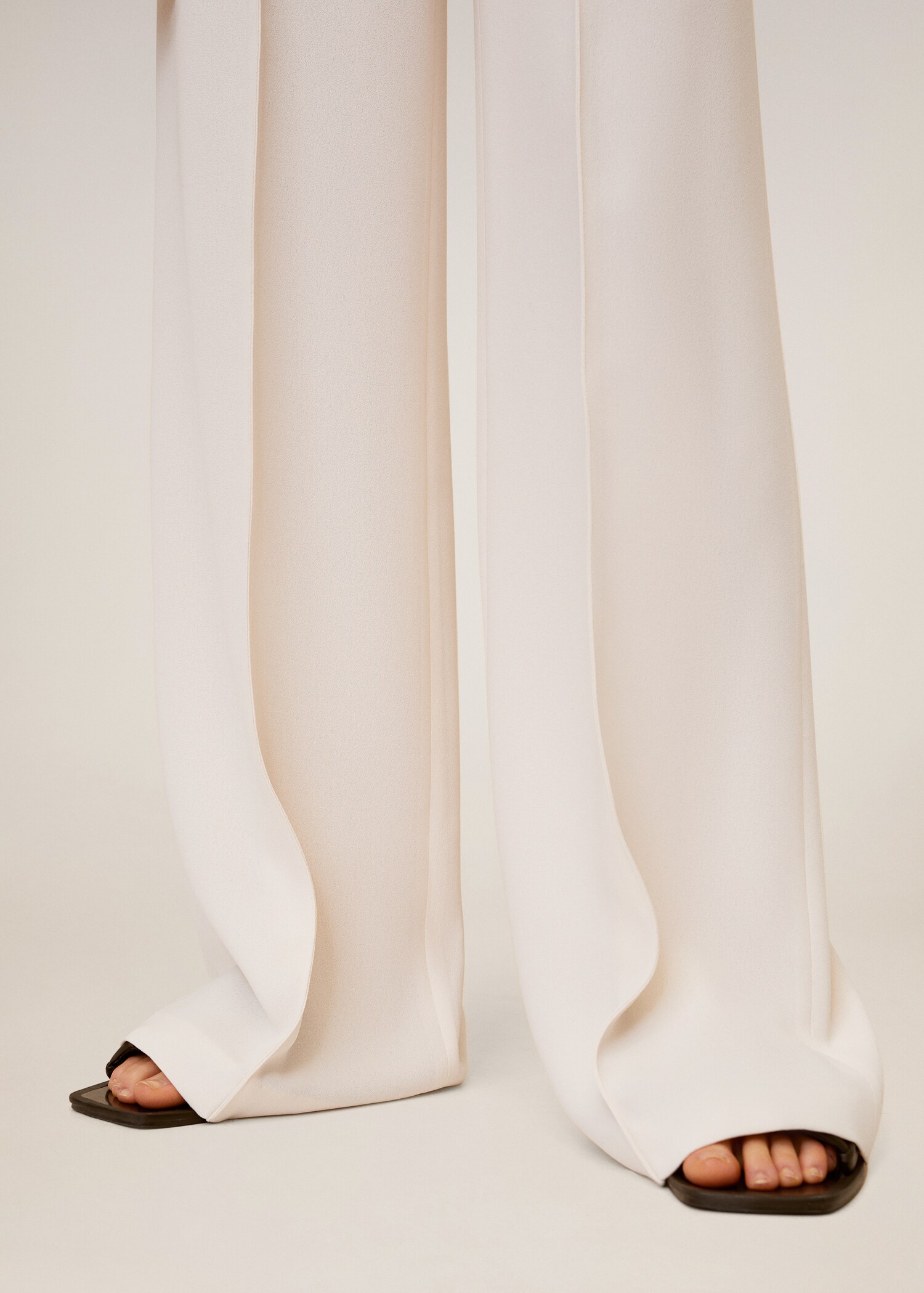 High-waist palazzo trousers - Details of the article 3