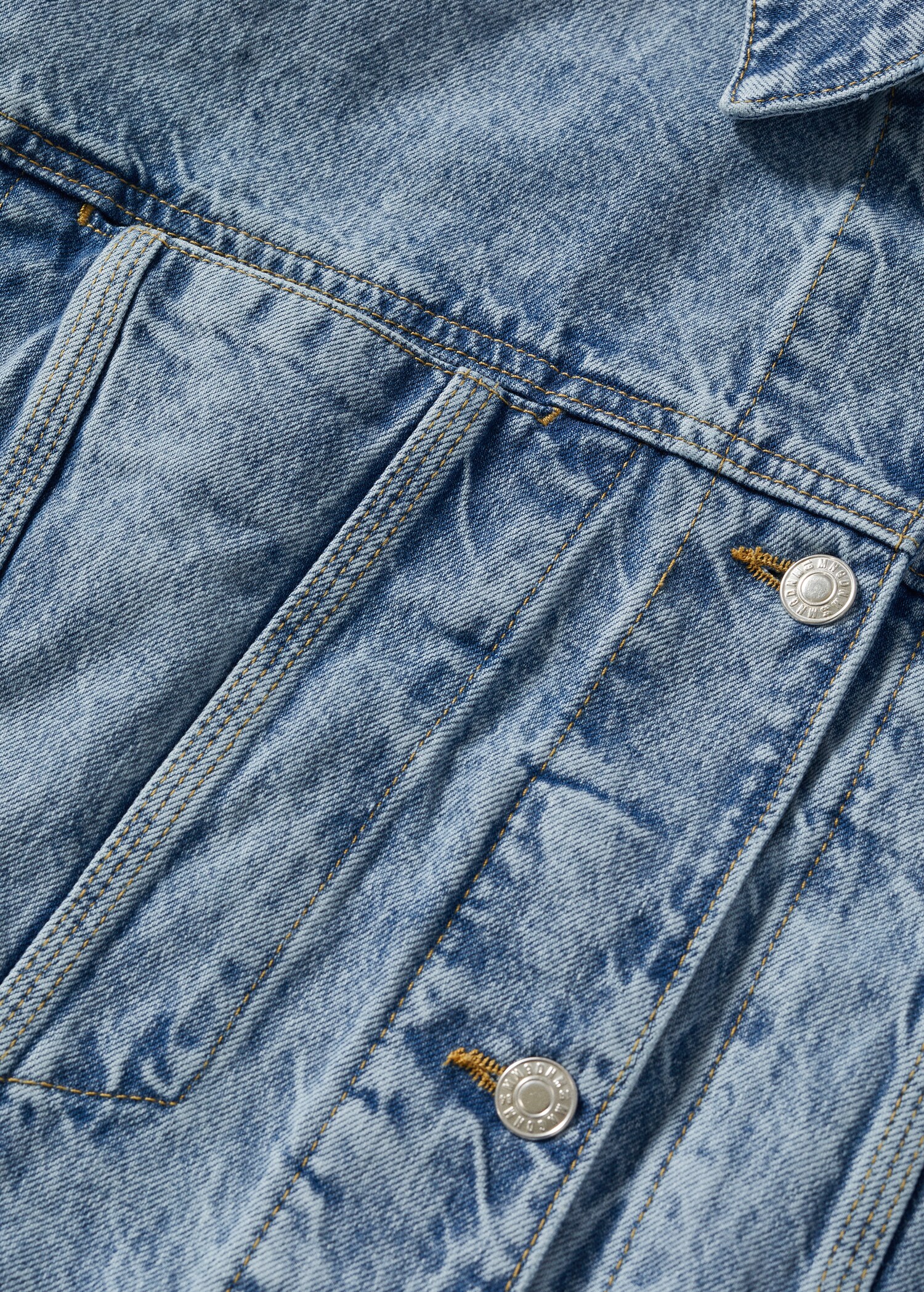 Blouson jean bords effilochés - Détail de l'article 8