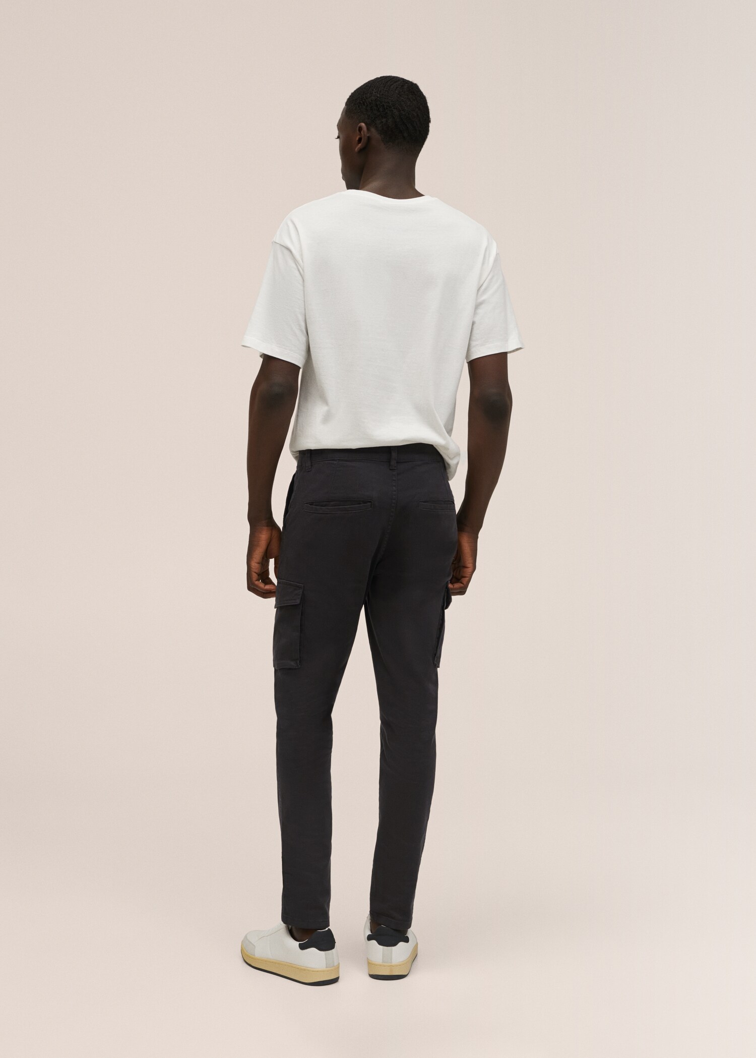 Pantalón cargo algodón - Reverso del artículo