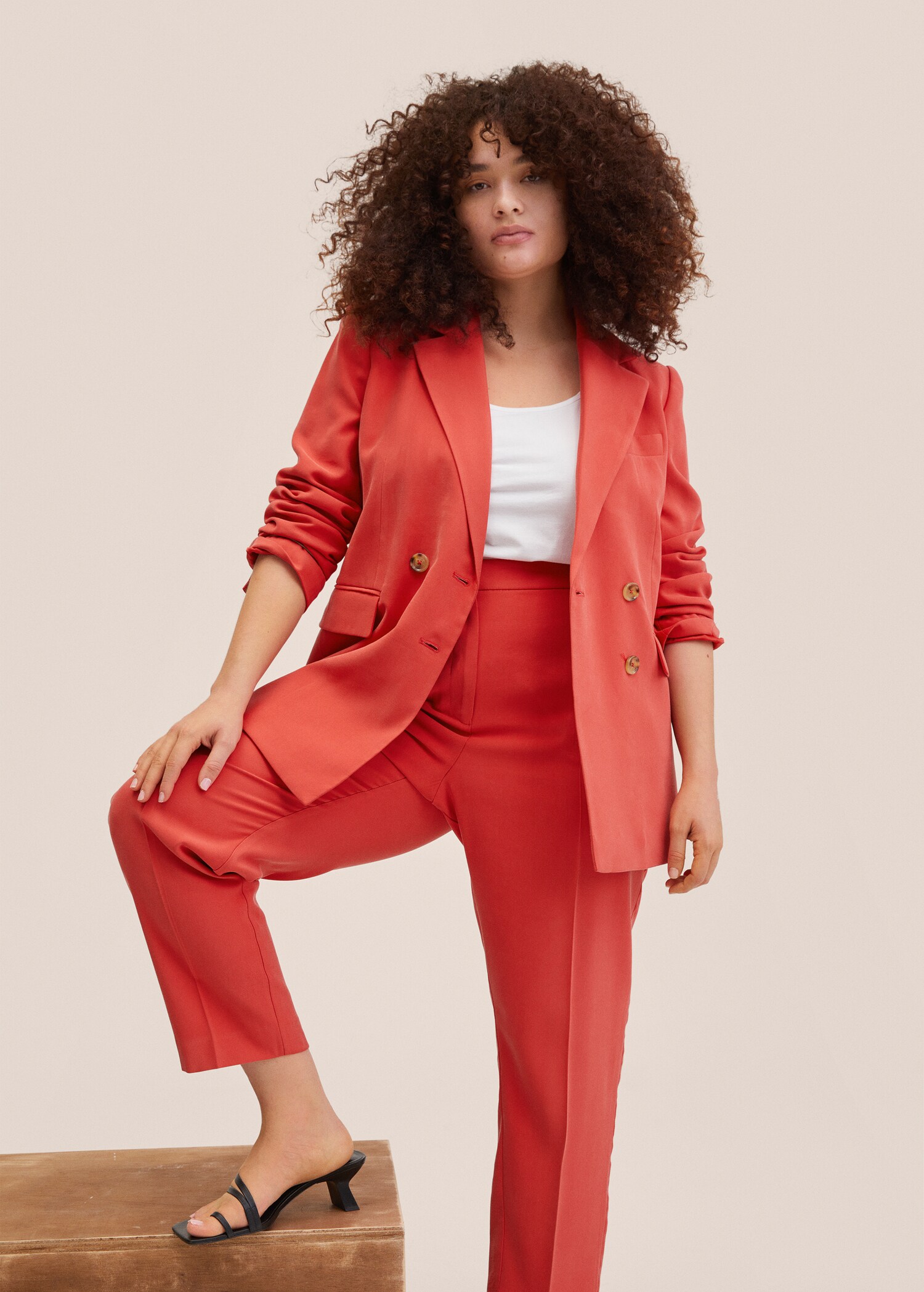 Straight suit trousers - Details of the article 4