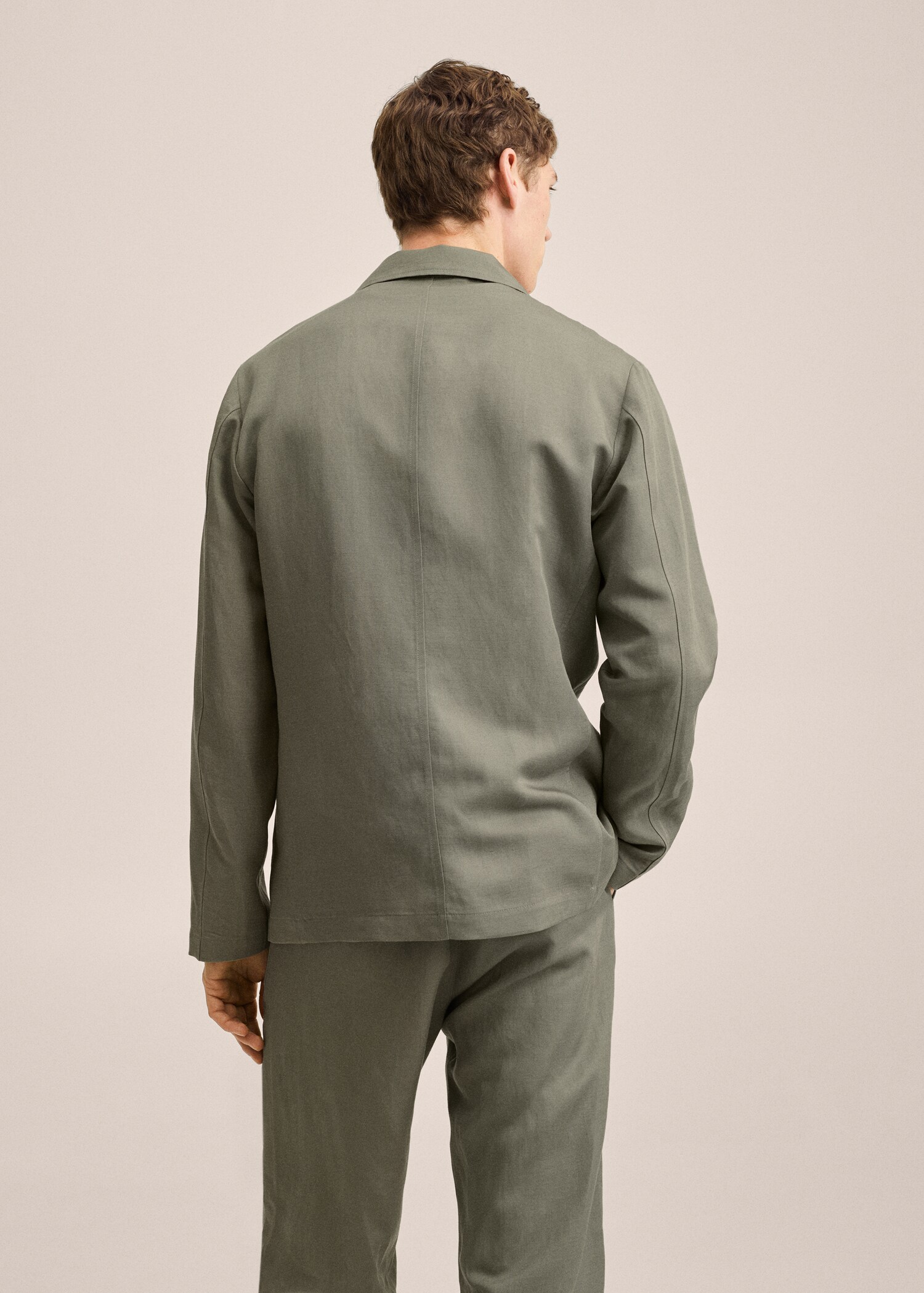 Sobrecamisa lyocell lino bolsillos - Reverso del artículo