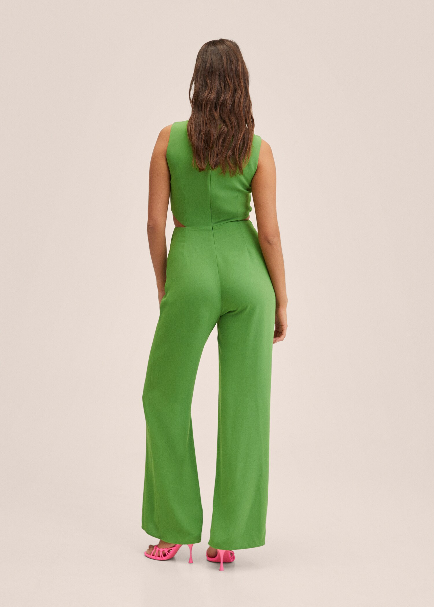 Cut-out jumpsuit with knot - Reverse of the article