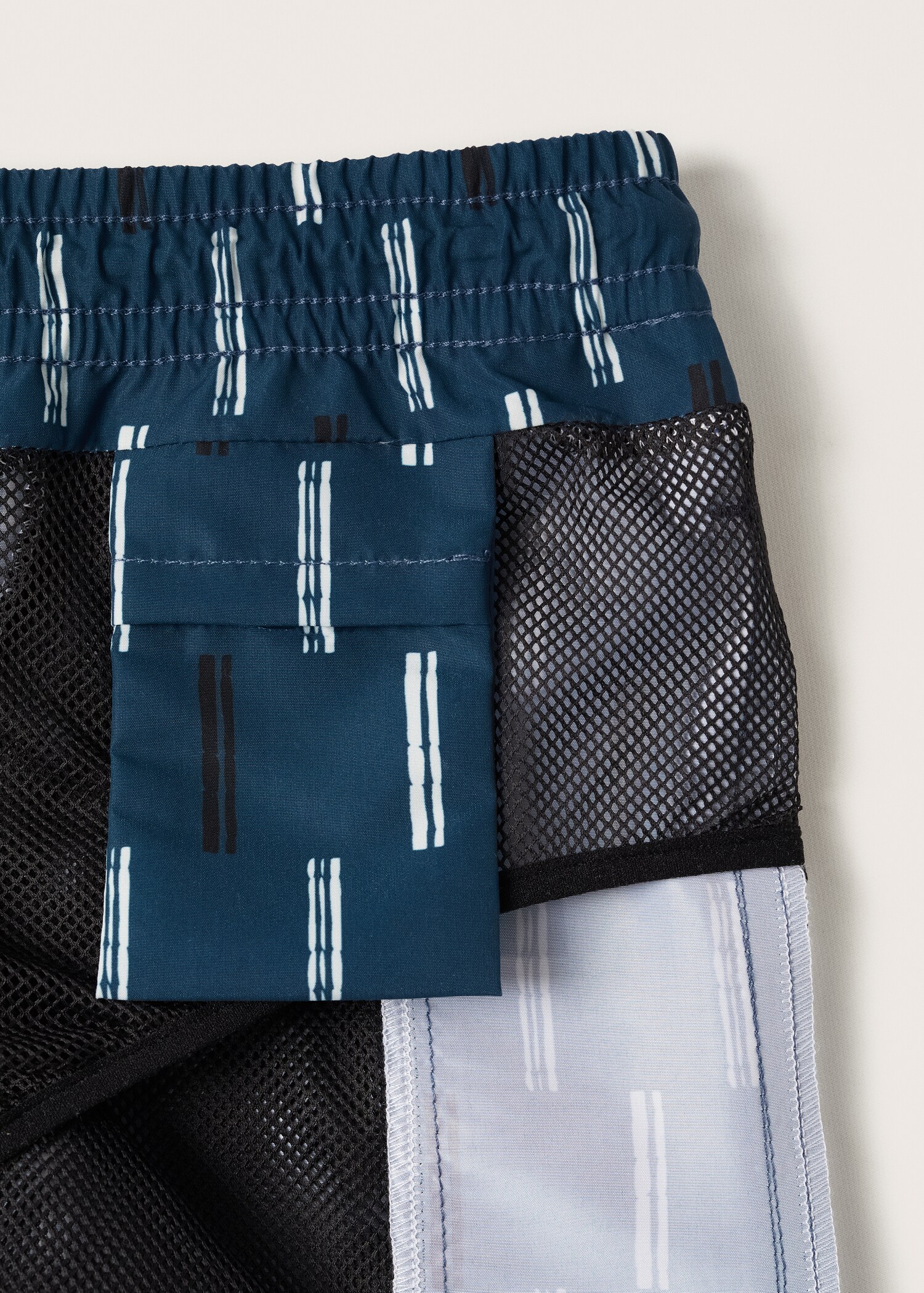 Maillot de bain uni - Détail de l'article 7