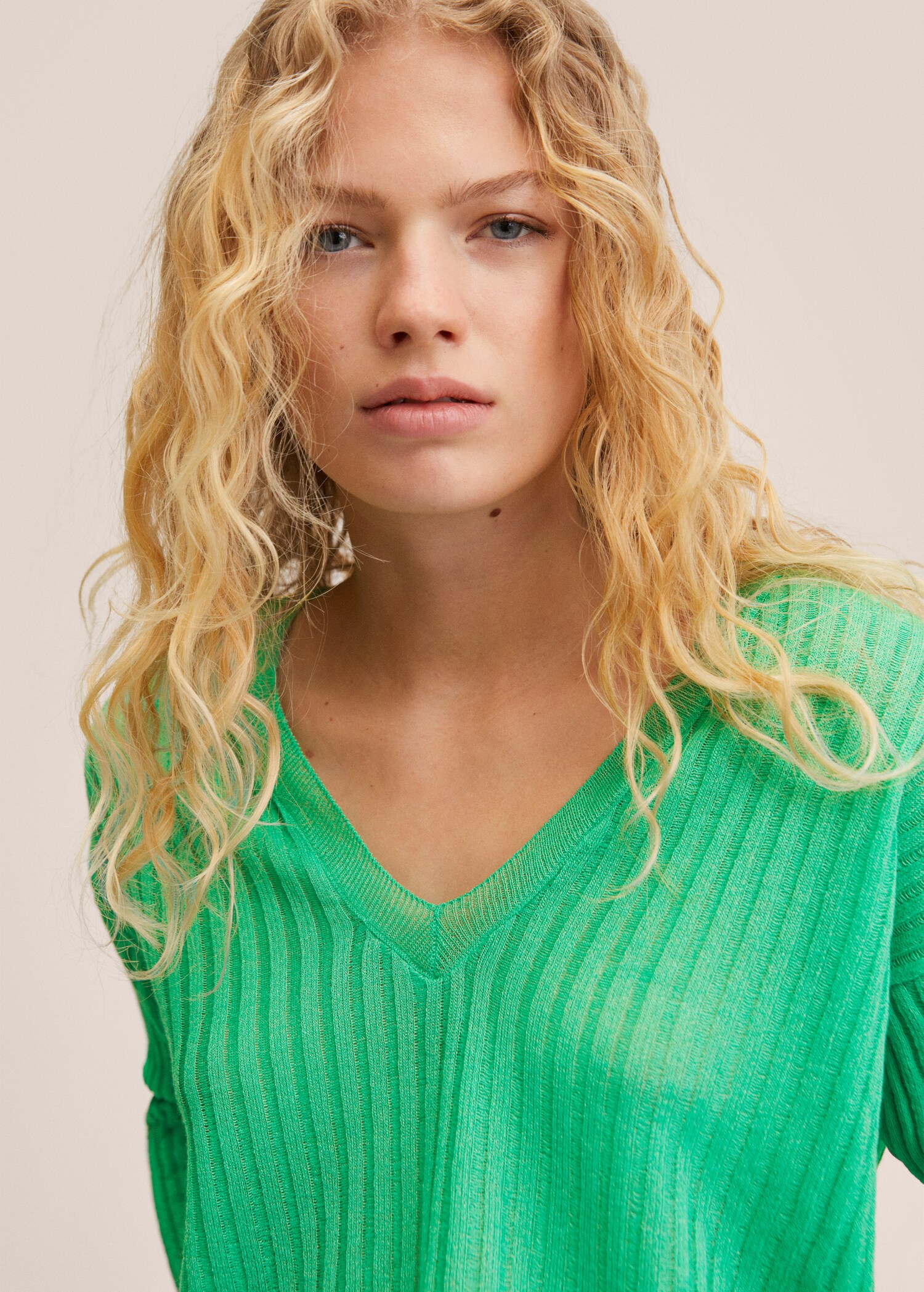 Oversized fine-knit sweater - Details of the article 1