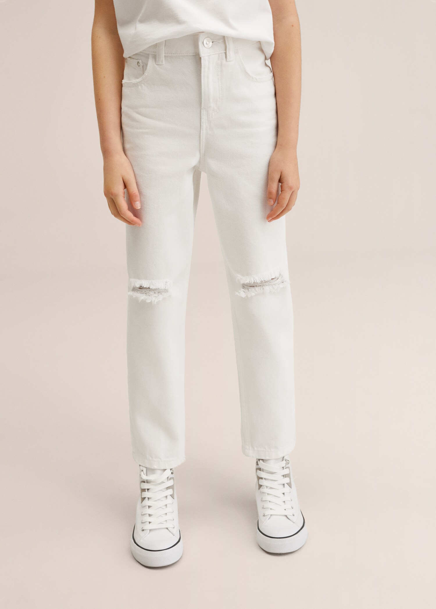 Mom fit decorative rips jeans - Details of the article 1