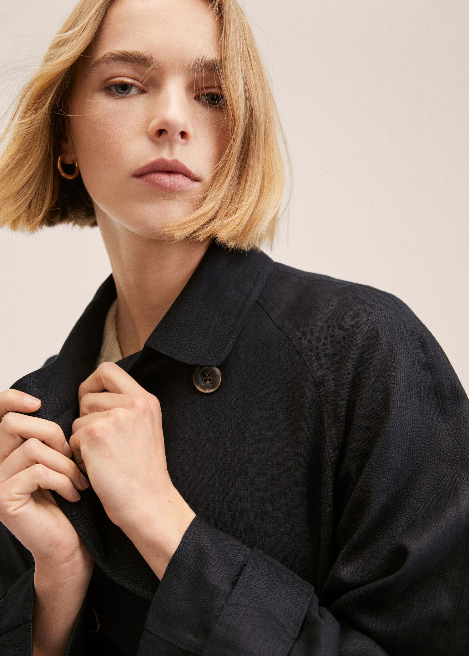 100% linen trench coat - Details of the article 1