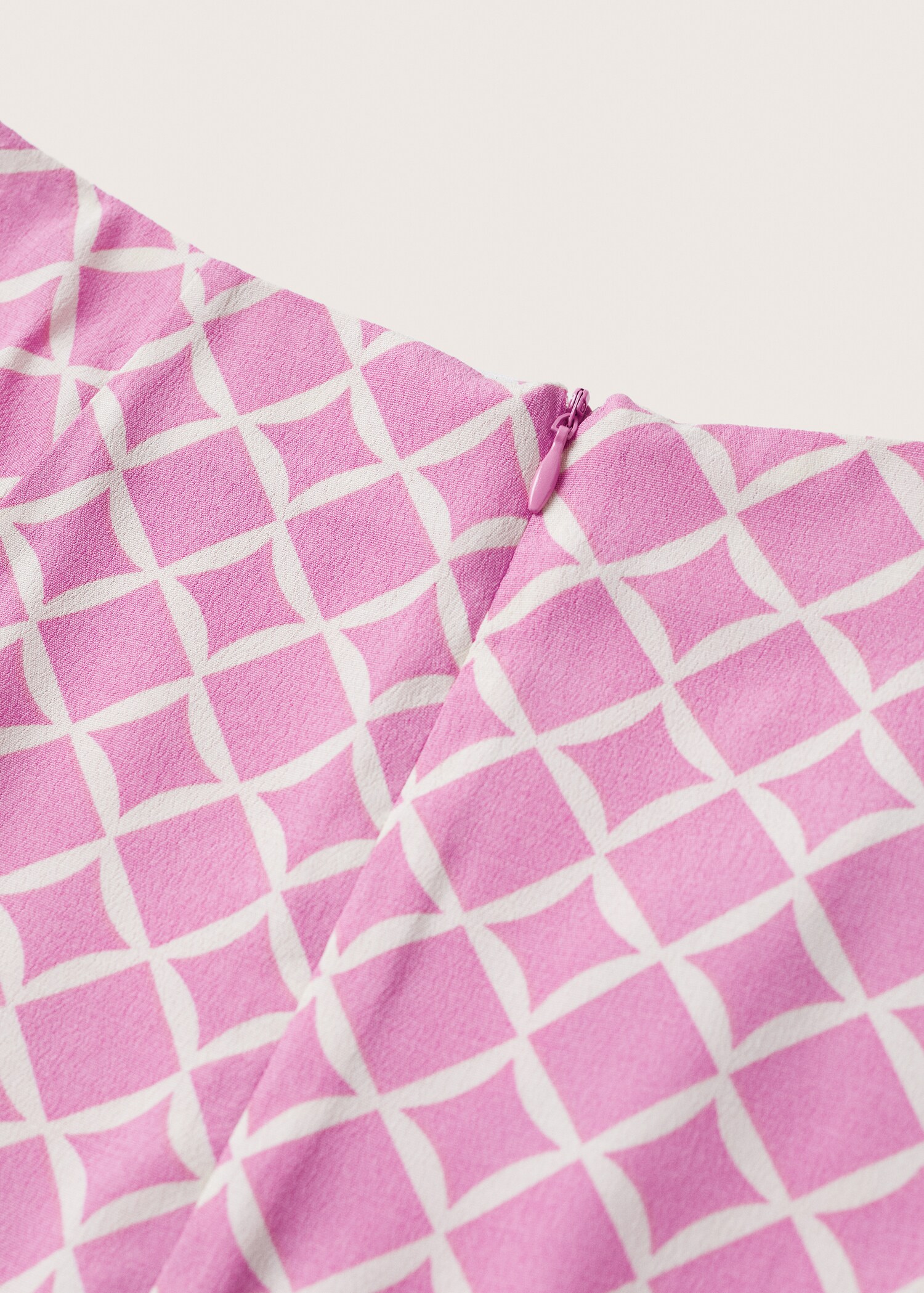 Flowy printed skirt - Details of the article 8