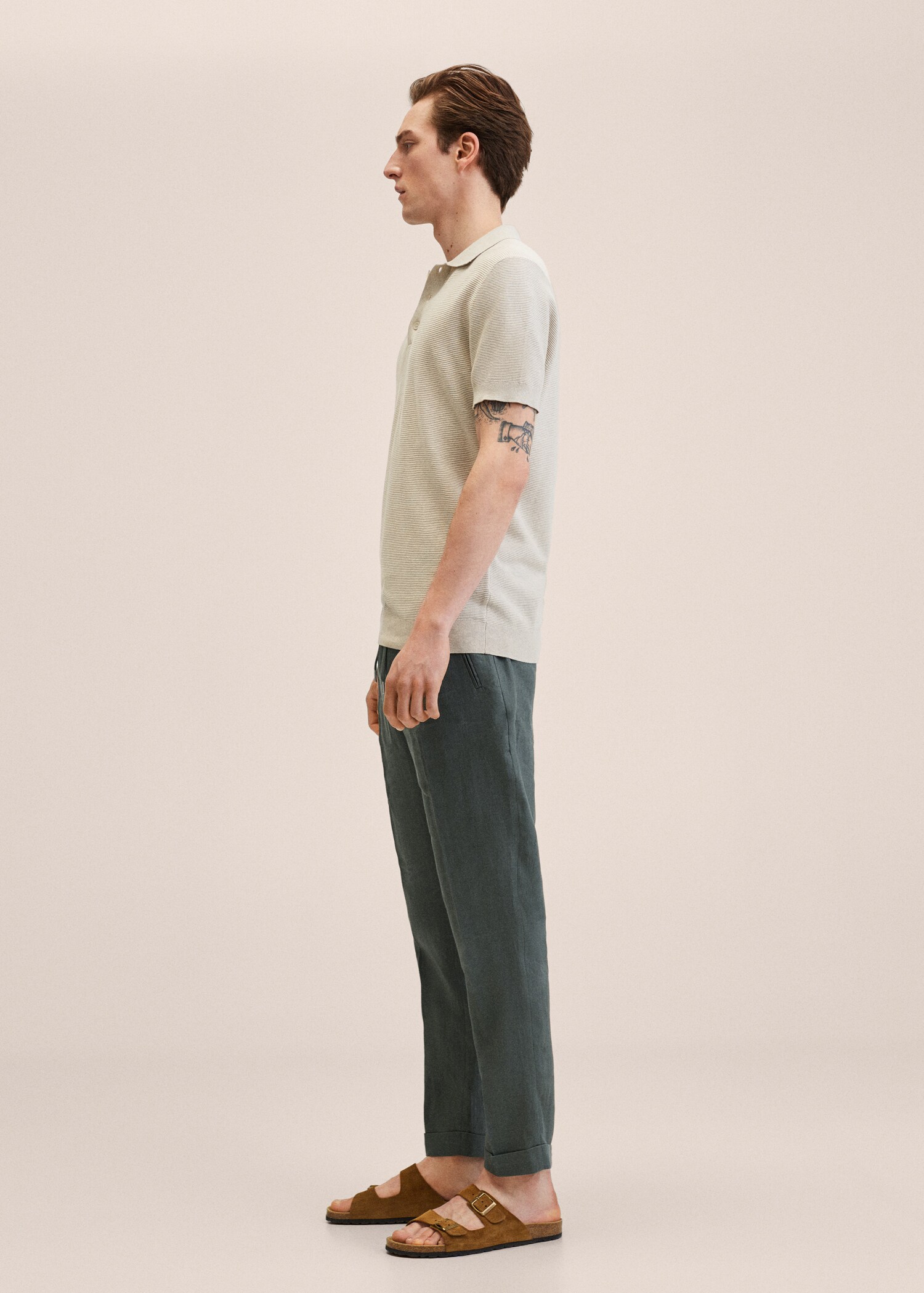 Relaxed linen trousers - Details of the article 2