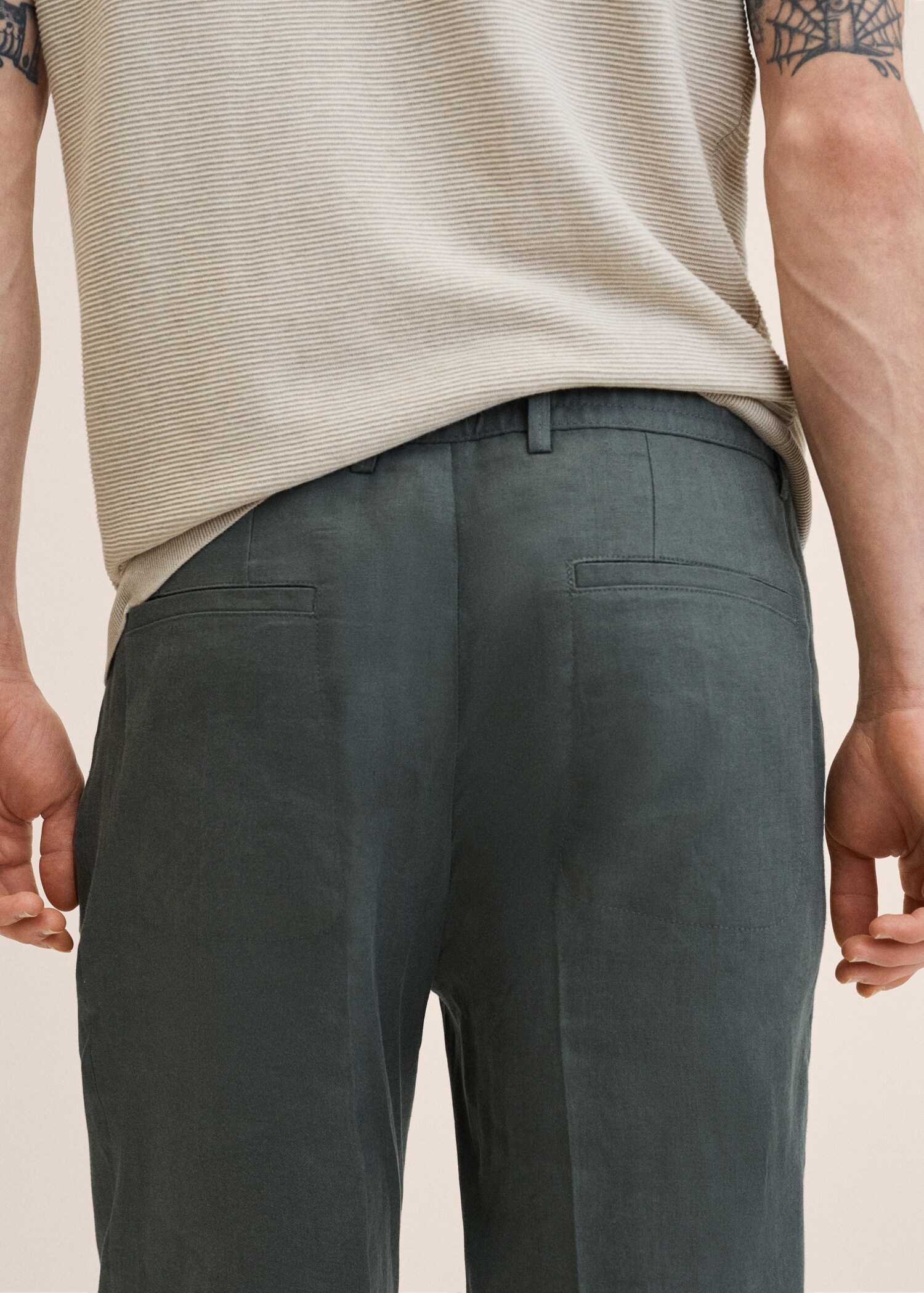 Relaxed linen trousers - Details of the article 3
