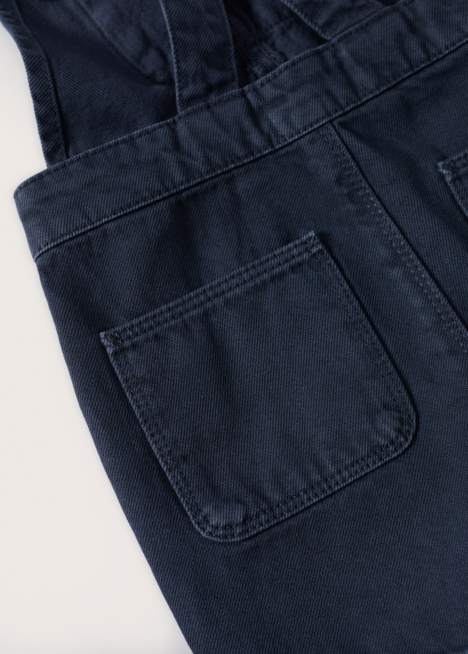 Denim buttoned dungarees - Details of the article 9