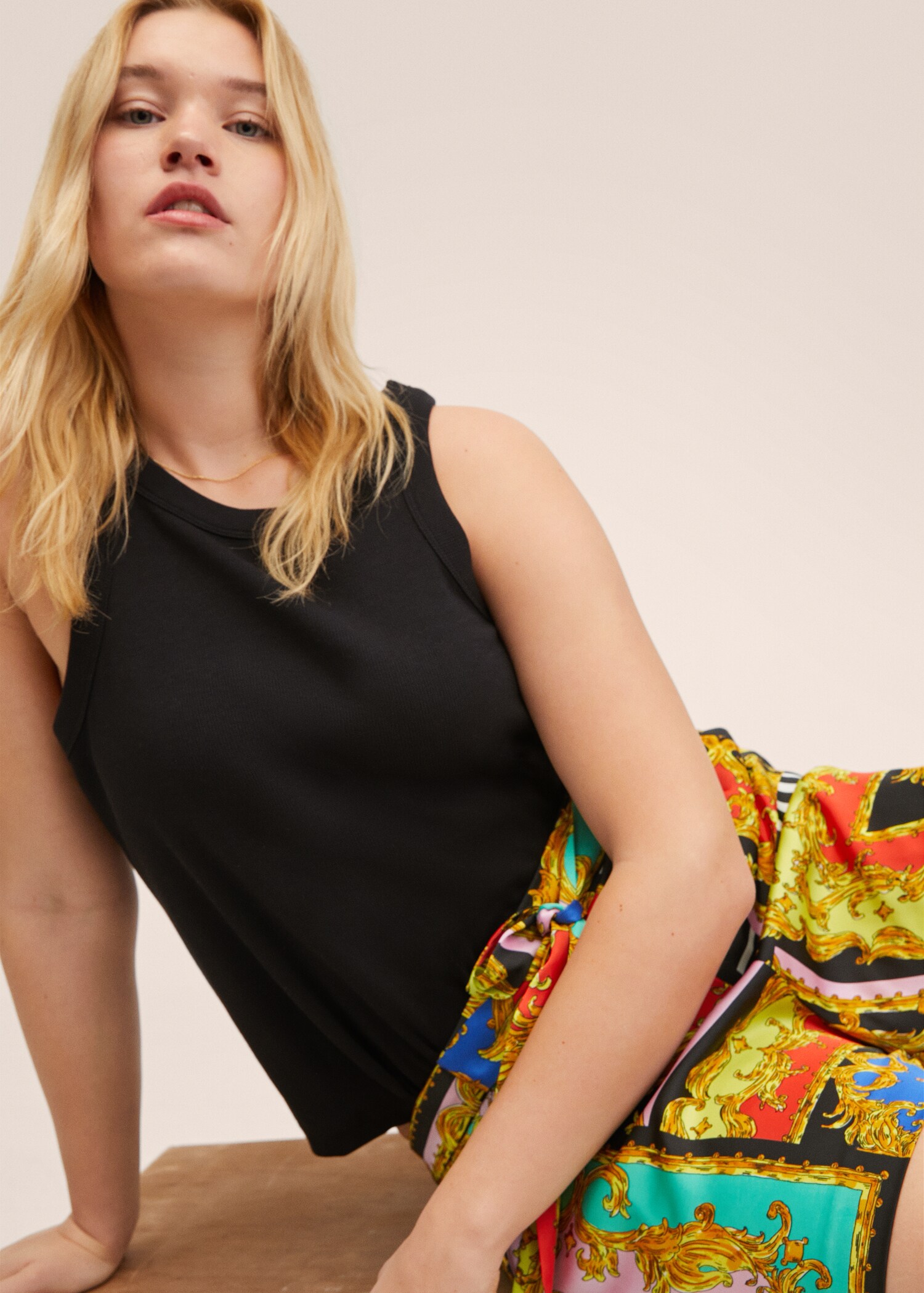 Printed flowy shorts - Details of the article 5