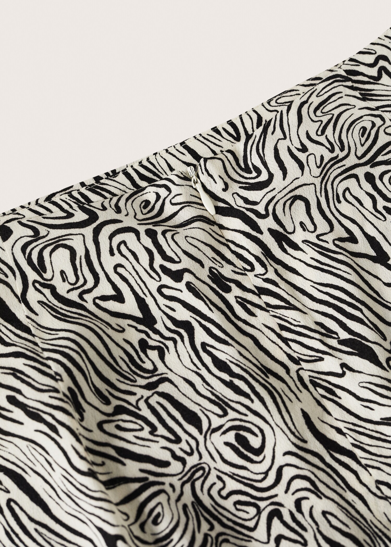Wrap print skirt - Details of the article 8