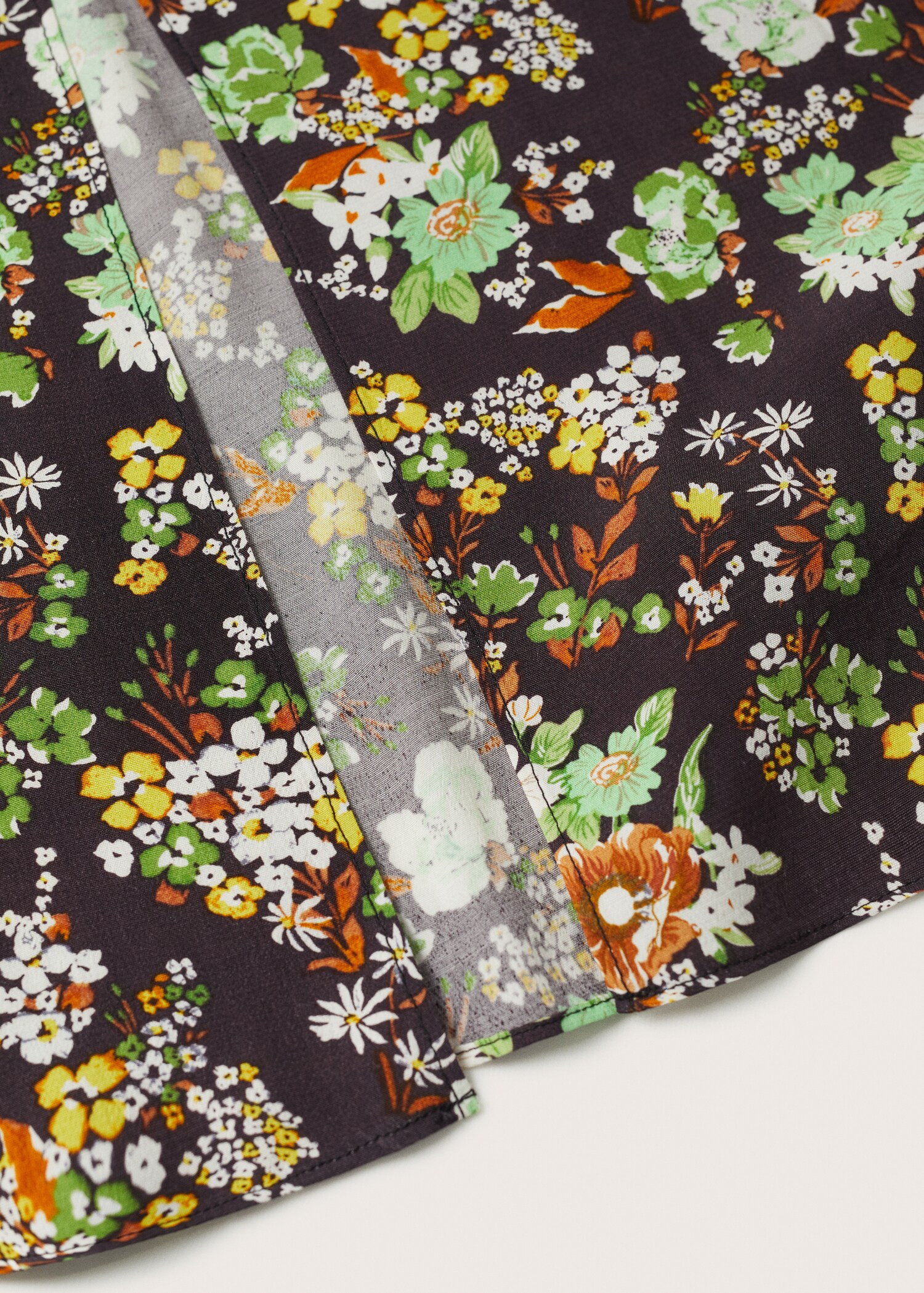 Robe froncée dos ouvert - Détail de l'article 8